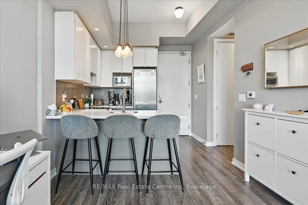Photo 5 of Unit 420, 457 Plains Road E, Burlington, LaSalle — HOMEH