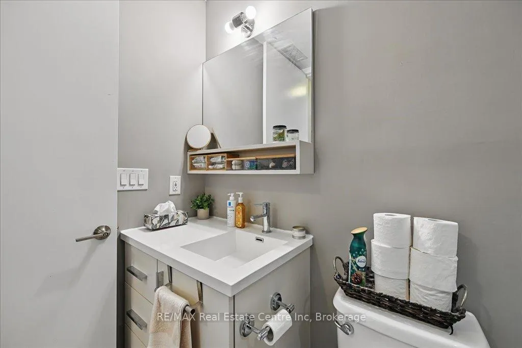 Photo 18 of Unit 420, 457 Plains Road E, Burlington, LaSalle — HOMEH