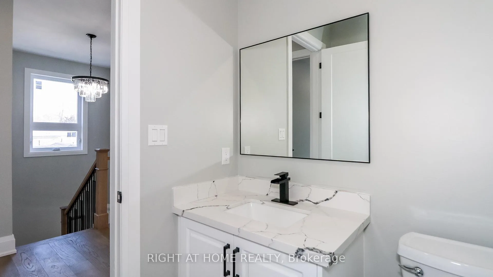 Photo 20 of 1012 Ferrier Avenue, Innisfil, Lefroy — HOMEH
