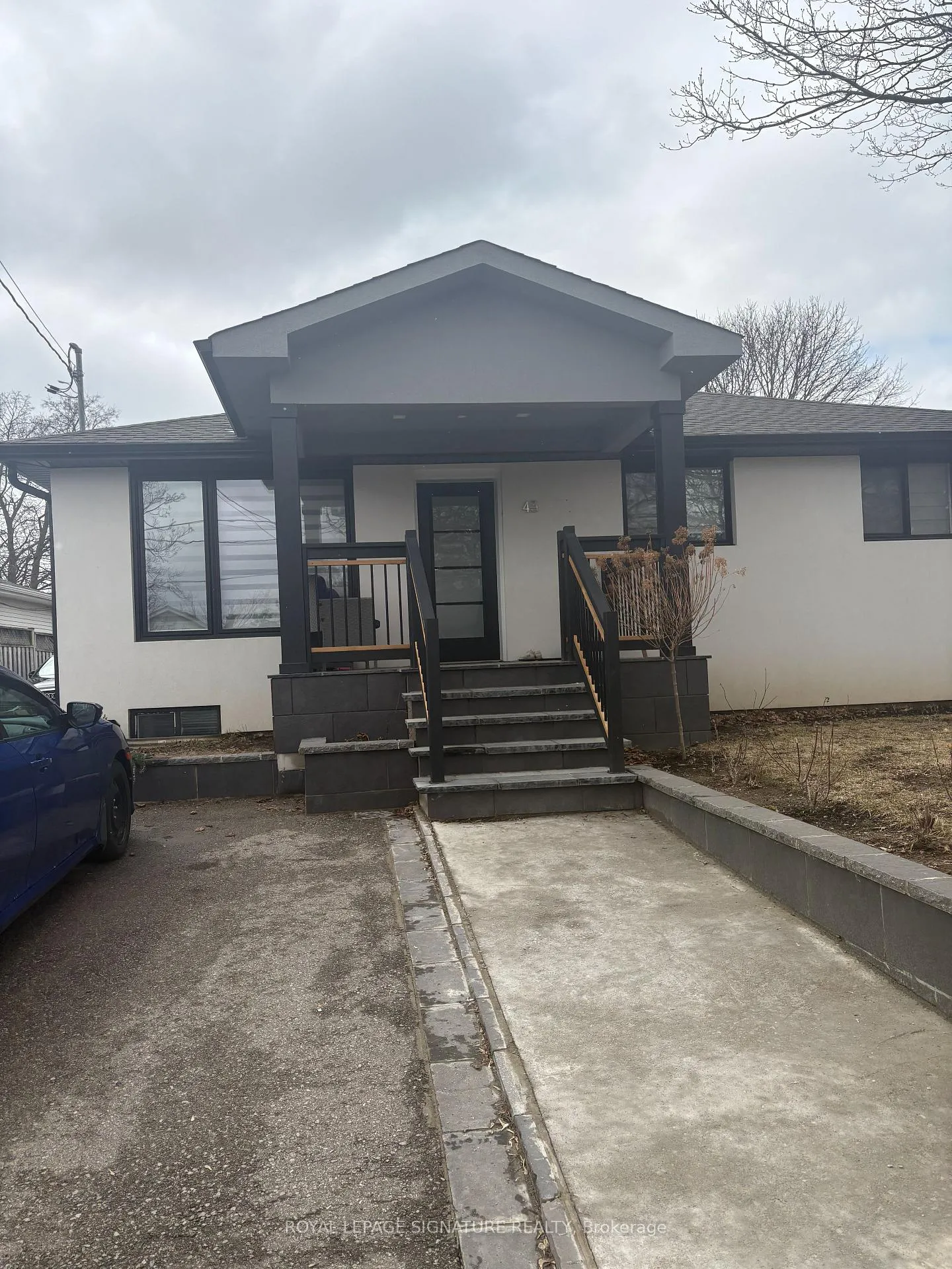 Photo 1 of 43 Mcintyre Crescent, Halton Hills, Georgetown — HOMEH