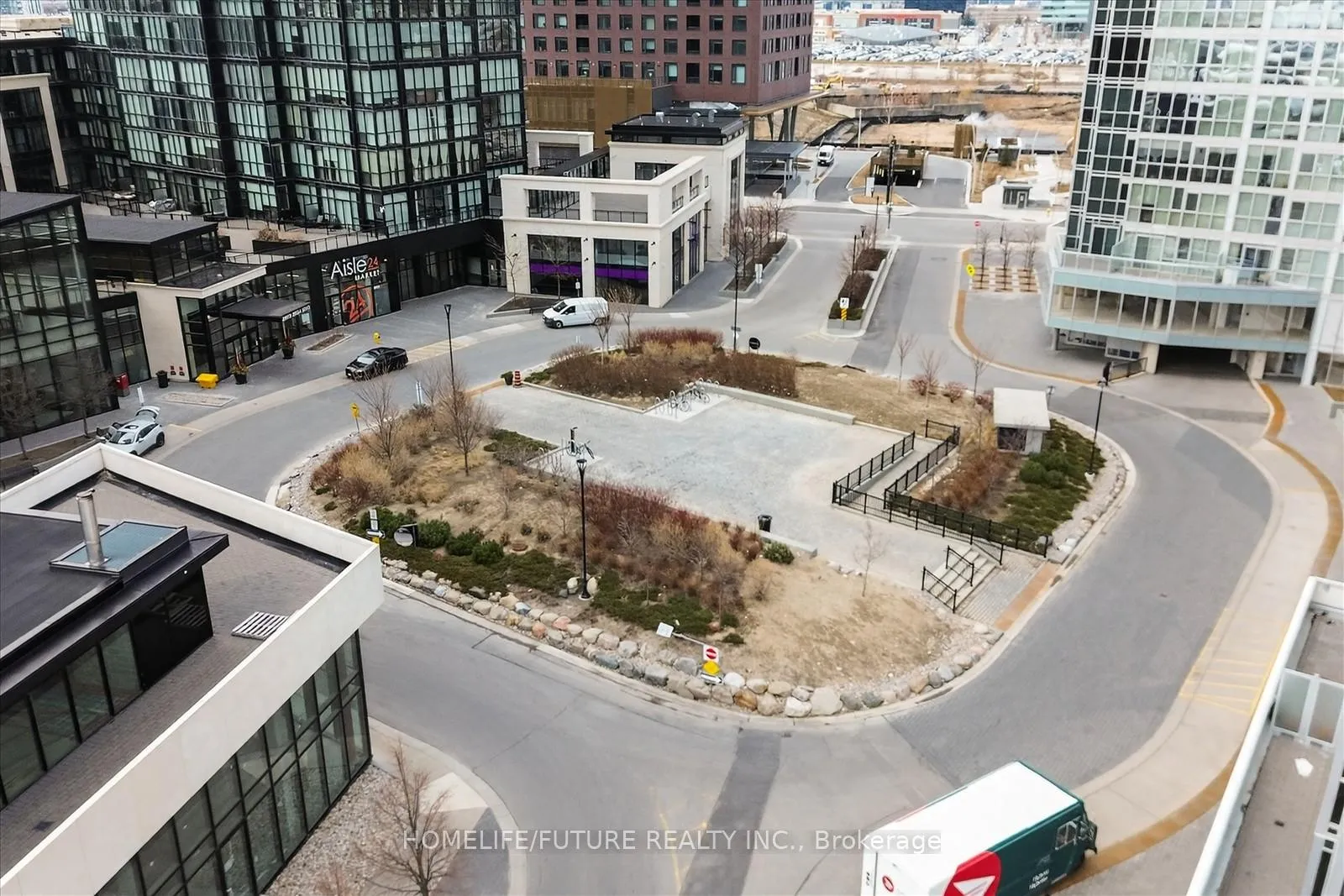 Photo 5 of Unit 1505, 2900 Highway 7, Vaughan, Concord — HOMEH