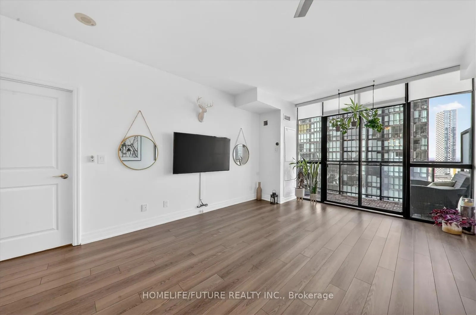 Photo 24 of Unit 1505, 2900 Highway 7, Vaughan, Concord — HOMEH