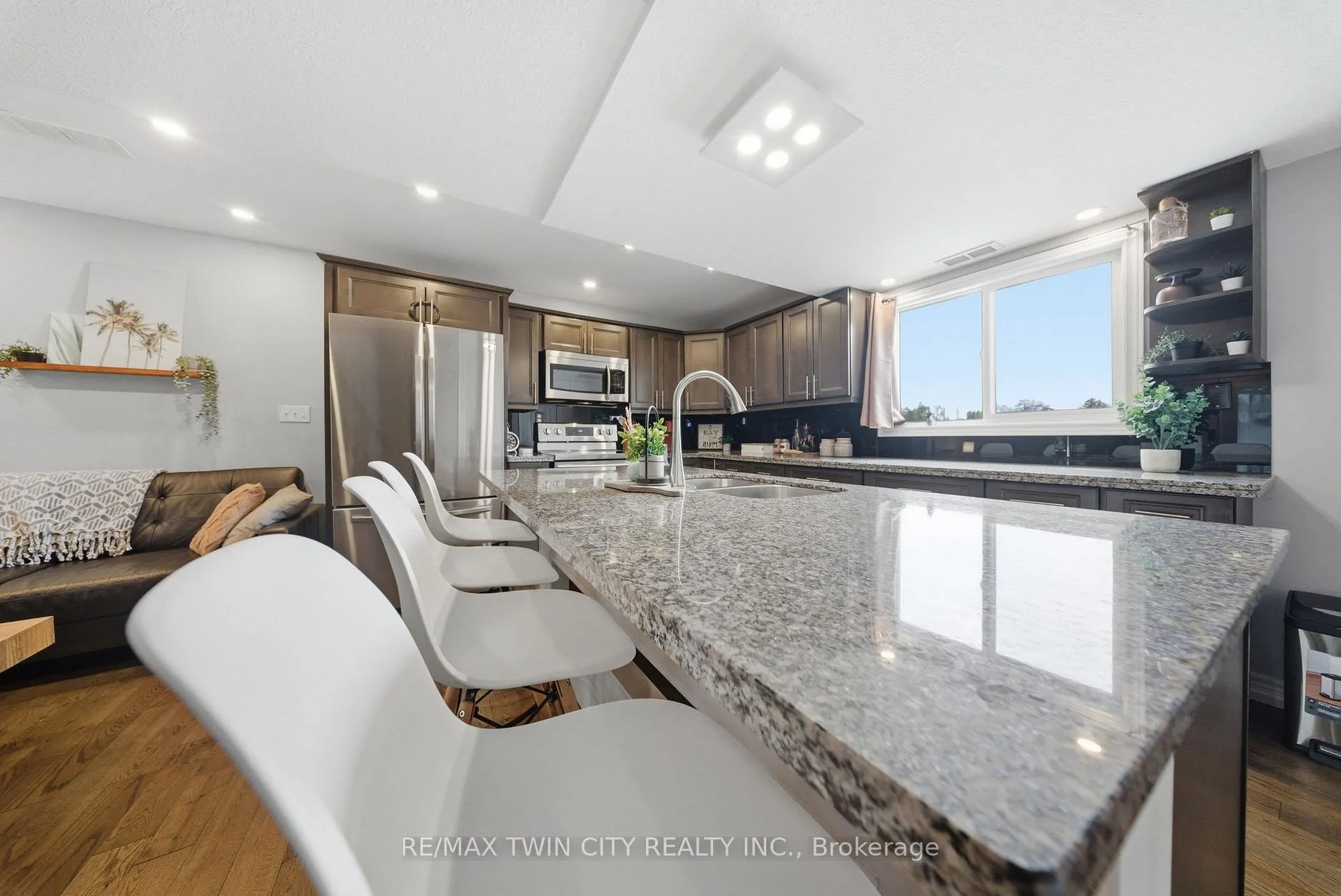 Photo 20 of 52 River Drive, Norfolk, Port Dover — HOMEH
