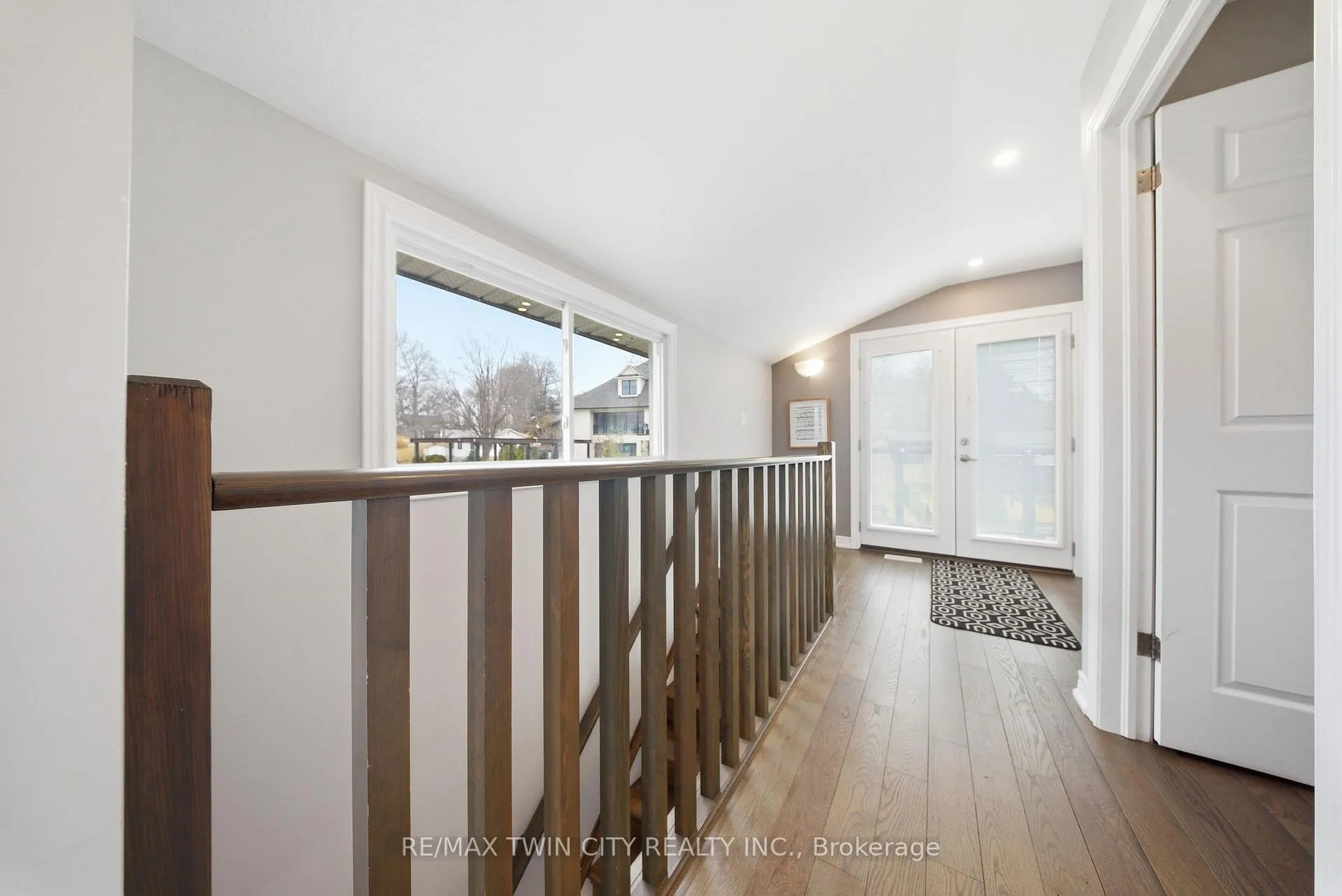 Photo 26 of 52 River Drive, Norfolk, Port Dover — HOMEH