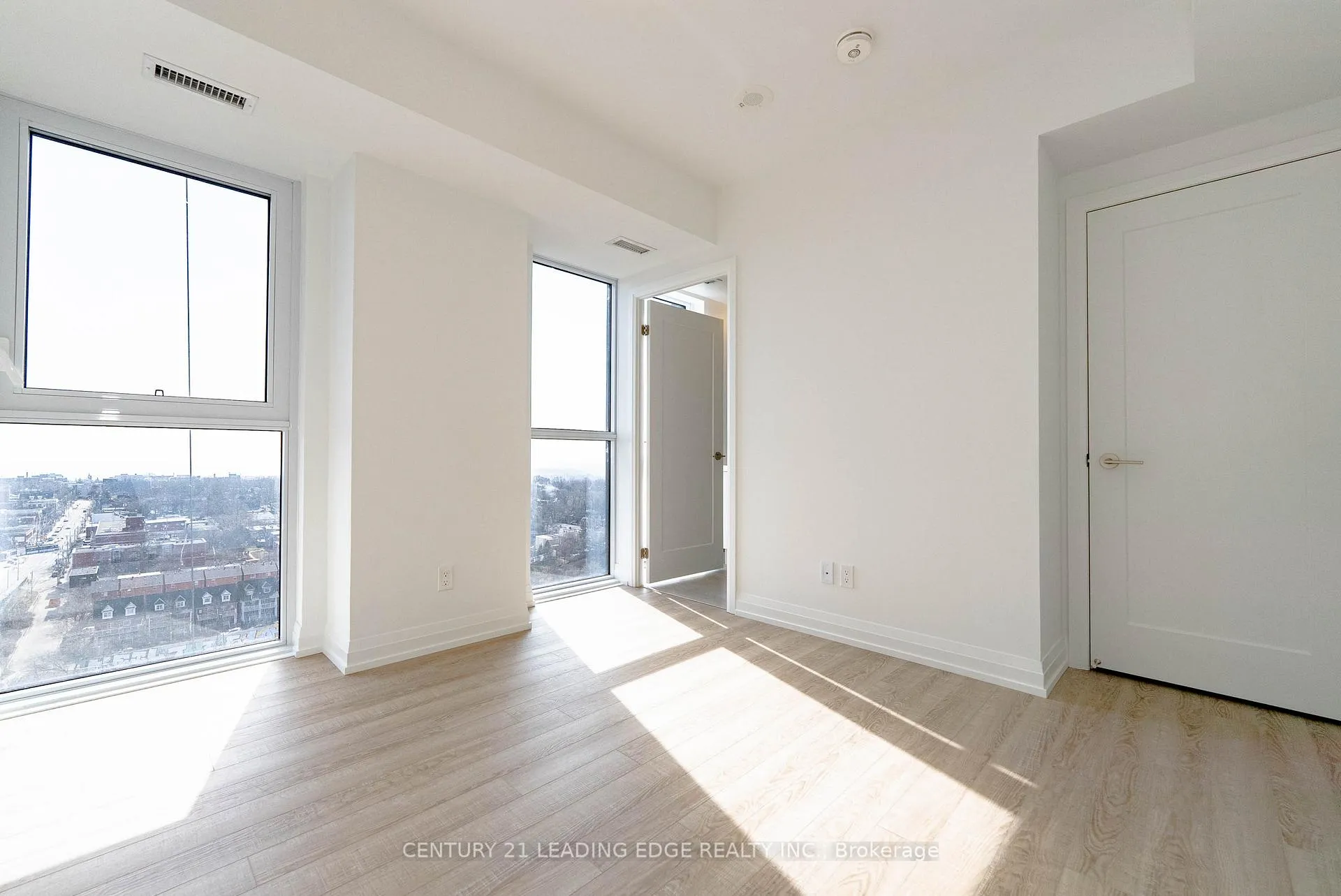 Photo 9 of Unit 1708, 286 Main Street, Toronto, East End-Danforth — HOMEH