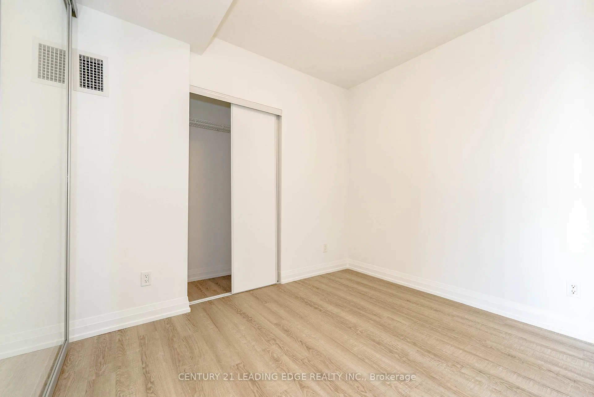 Photo 16 of Unit 1708, 286 Main Street, Toronto, East End-Danforth — HOMEH