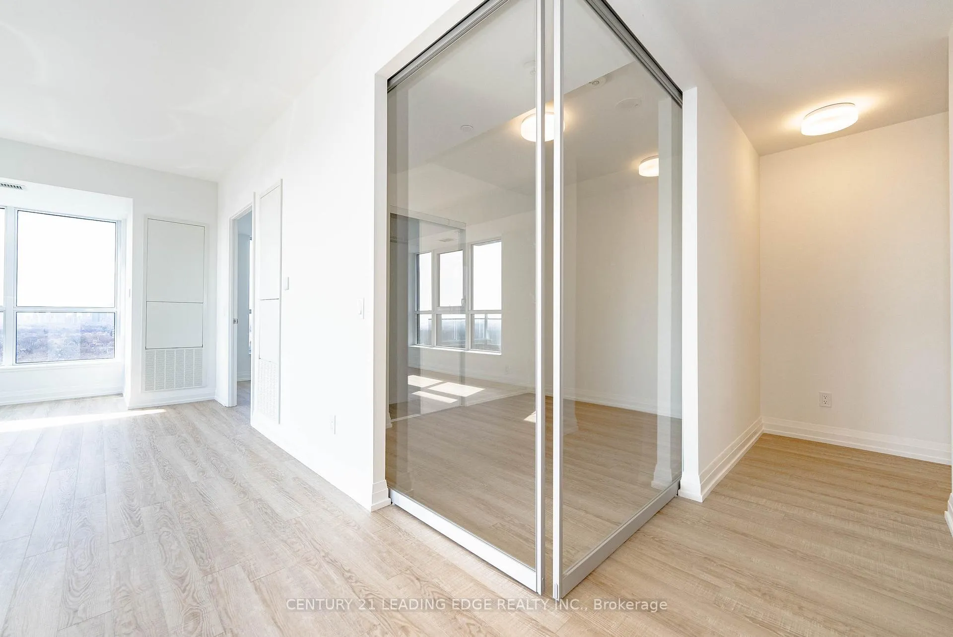 Photo 18 of Unit 1708, 286 Main Street, Toronto, East End-Danforth — HOMEH