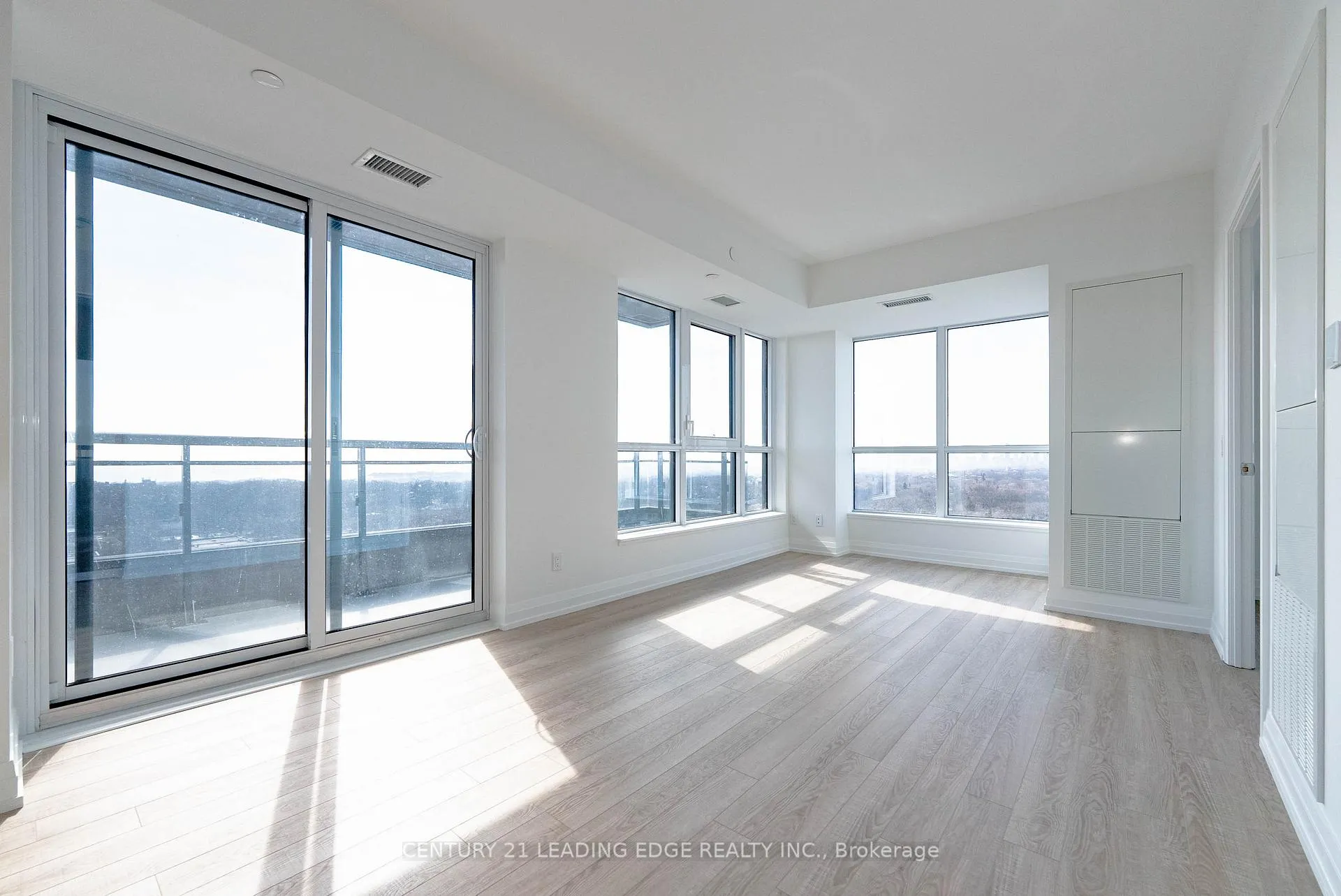 Photo 19 of Unit 1708, 286 Main Street, Toronto, East End-Danforth — HOMEH