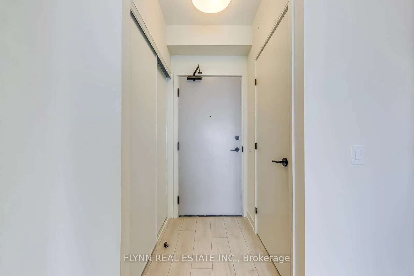 Photo 6 of Unit 1605B, 8020 Derry Road, Milton, Coates — HOMEH