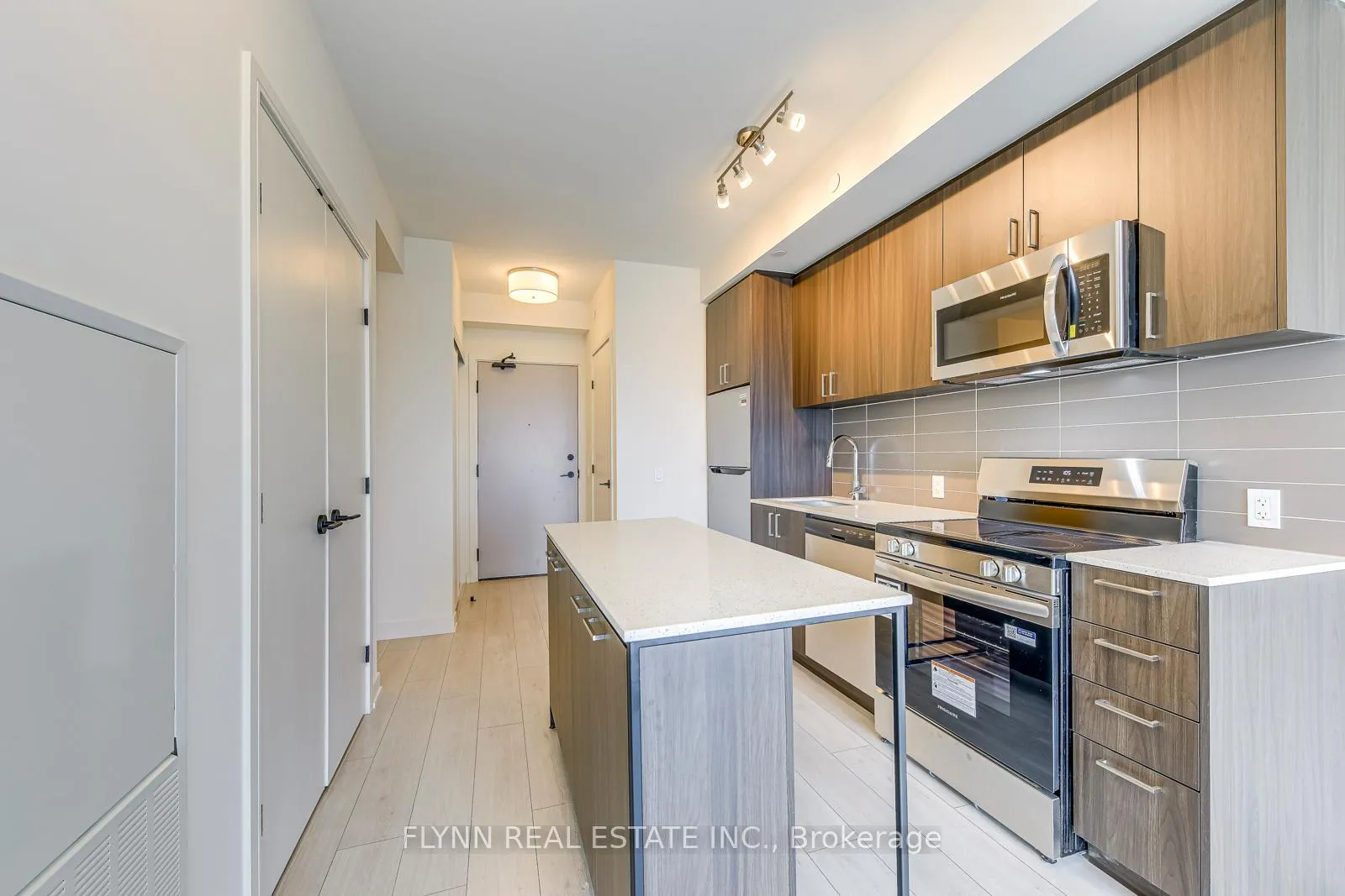 Photo 7 of Unit 1605B, 8020 Derry Road, Milton, Coates — HOMEH