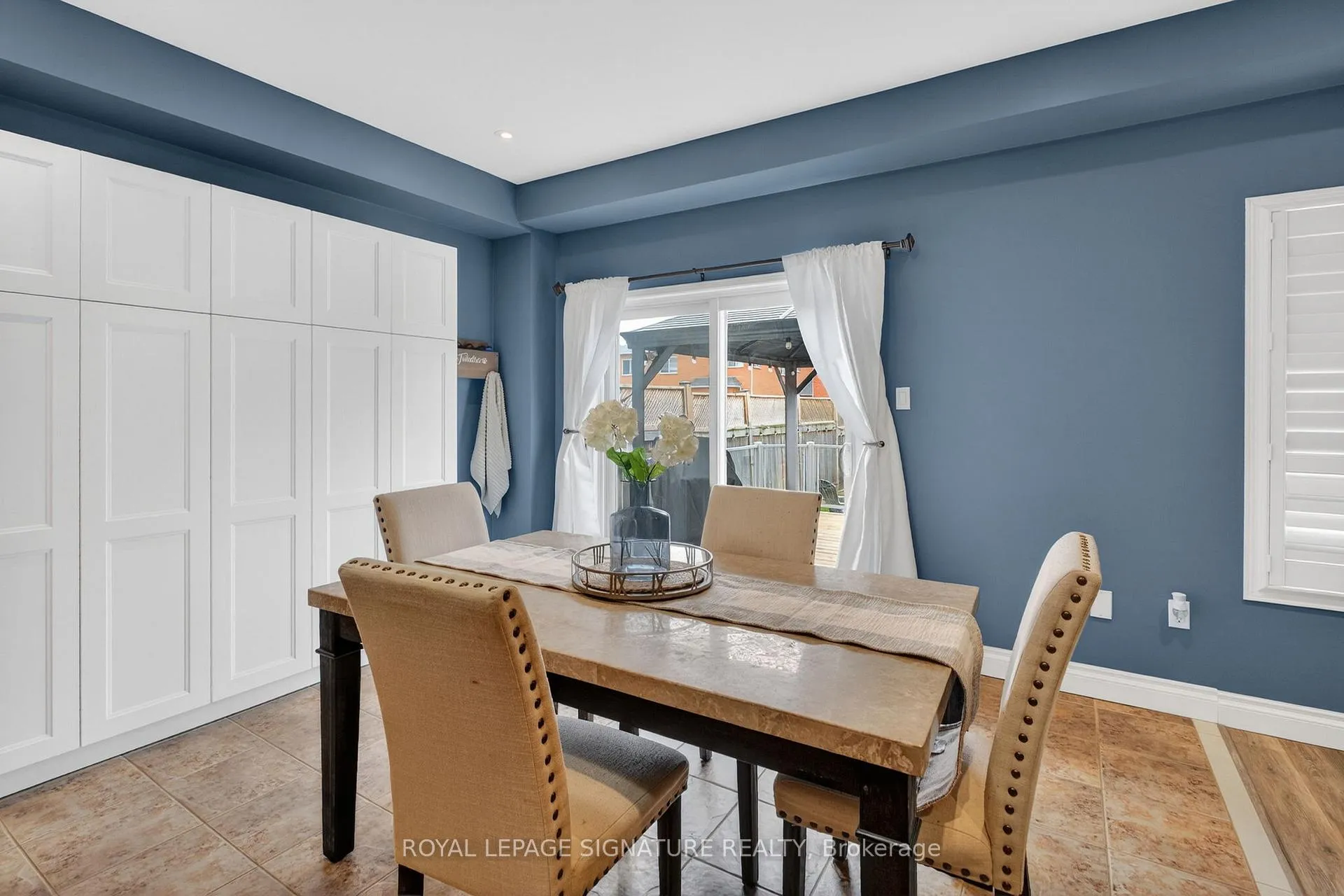 Photo 11 of 1756 Arborwood Drive, Oshawa, Taunton — HOMEH