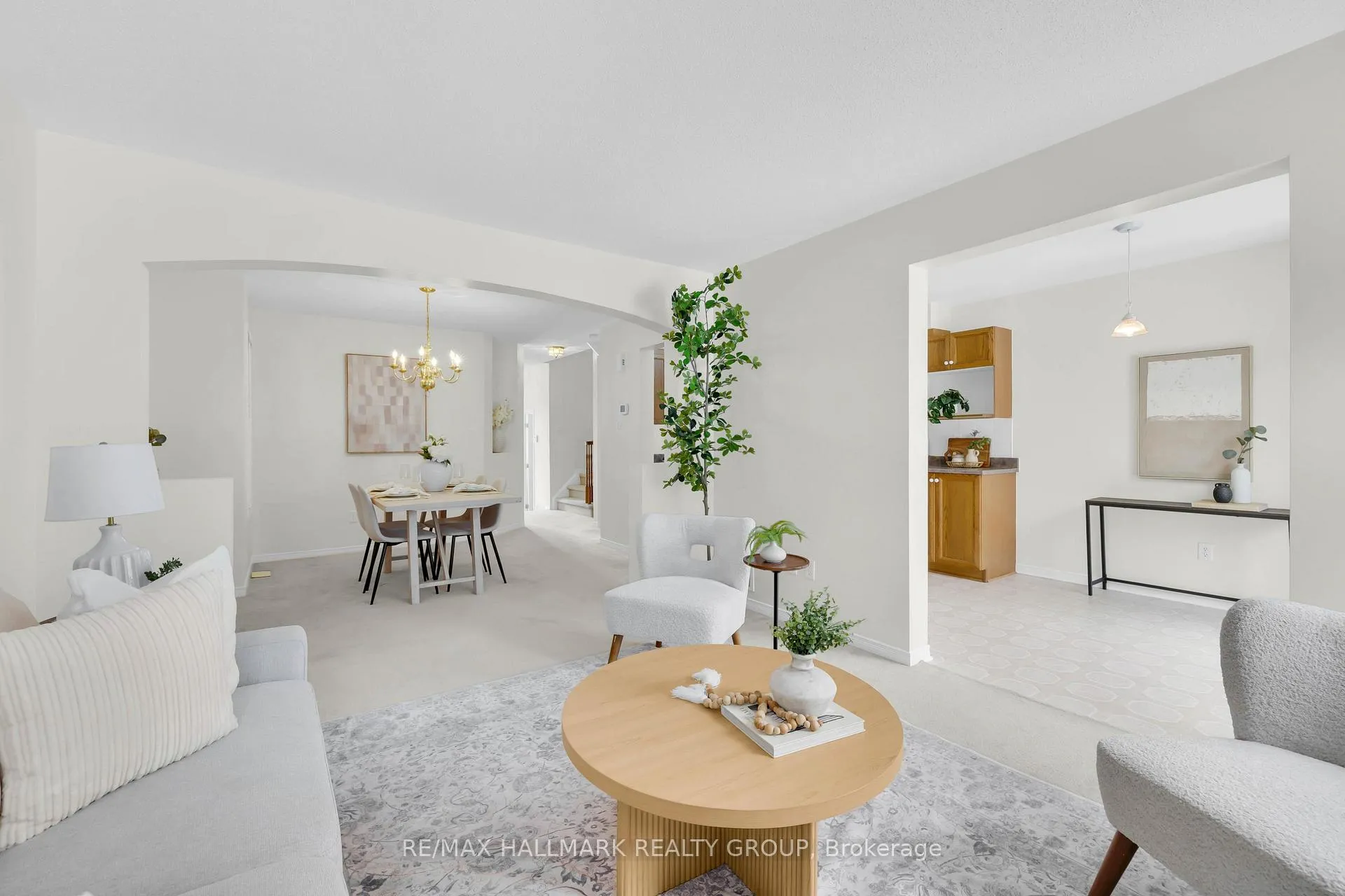 Photo 8 of 40 Goldridge Drive, Ottawa, Kanata - Kanata Lakes/Heritage Hills — HOMEH