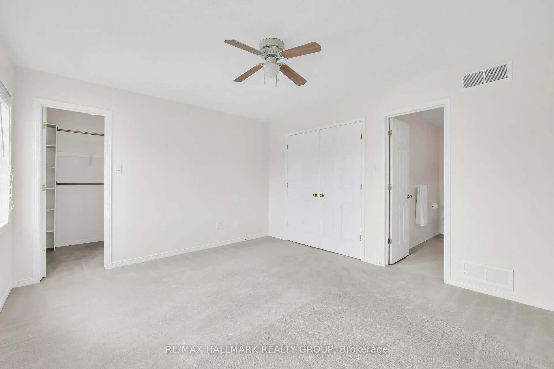 Photo 13 of 40 Goldridge Drive, Ottawa, Kanata - Kanata Lakes/Heritage Hills — HOMEH
