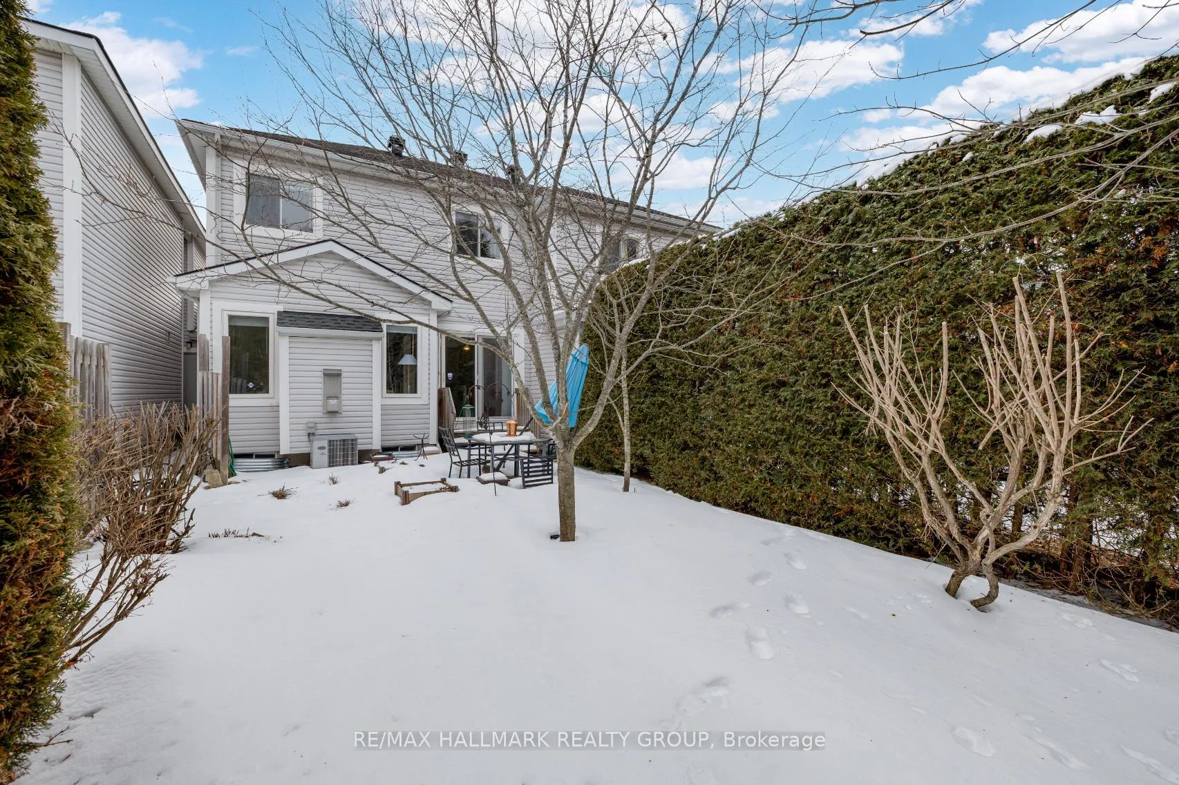 Photo 21 of 40 Goldridge Drive, Ottawa, Kanata - Kanata Lakes/Heritage Hills — HOMEH