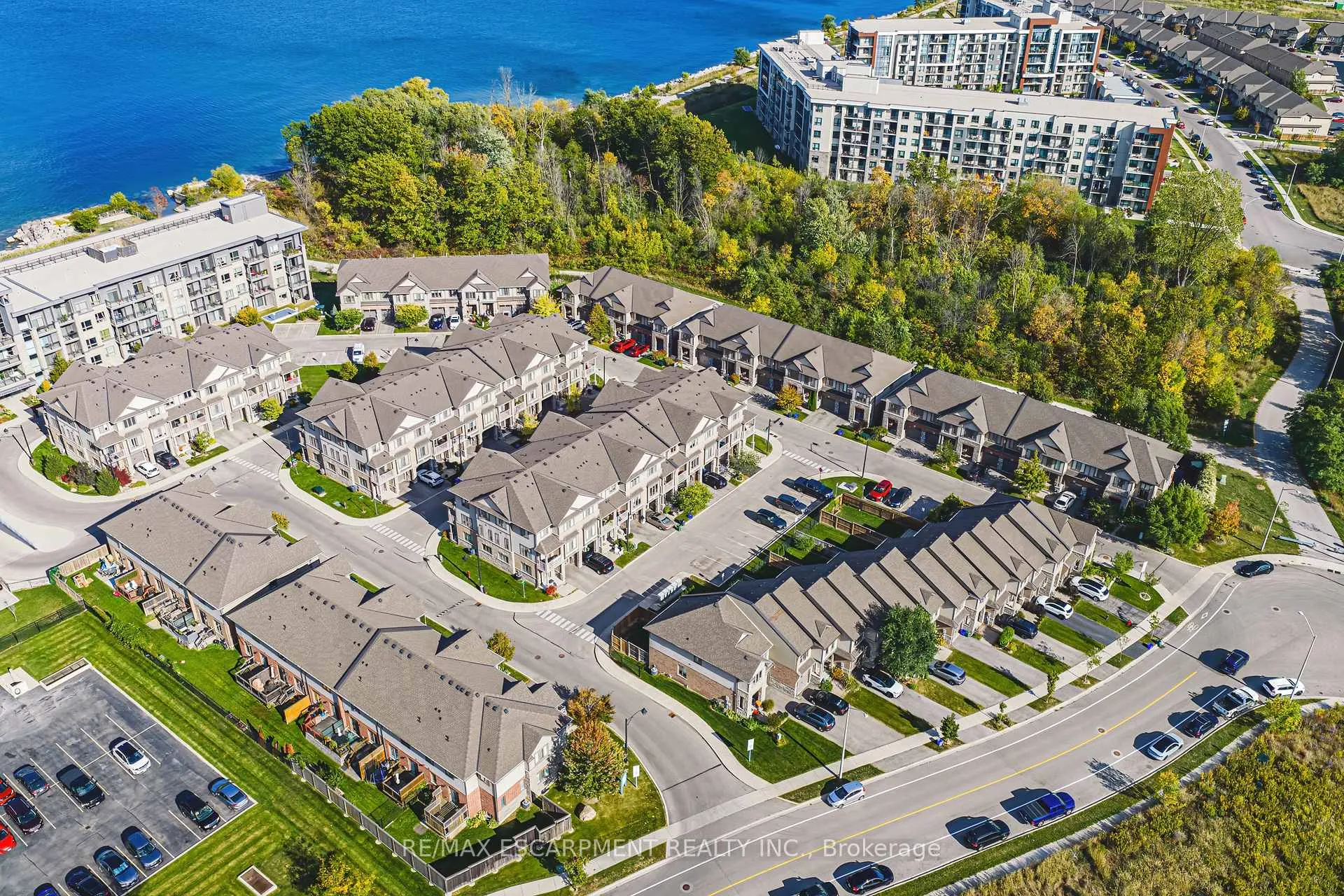 Photo 34 of 83 Southshore Crescent, Hamilton, Lakeshore — HOMEH