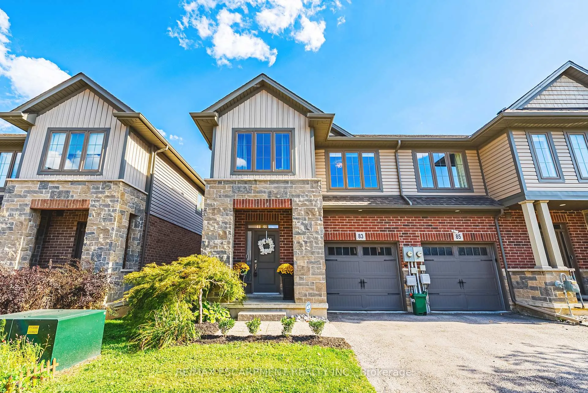 Photo 41 of 83 Southshore Crescent, Hamilton, Lakeshore — HOMEH