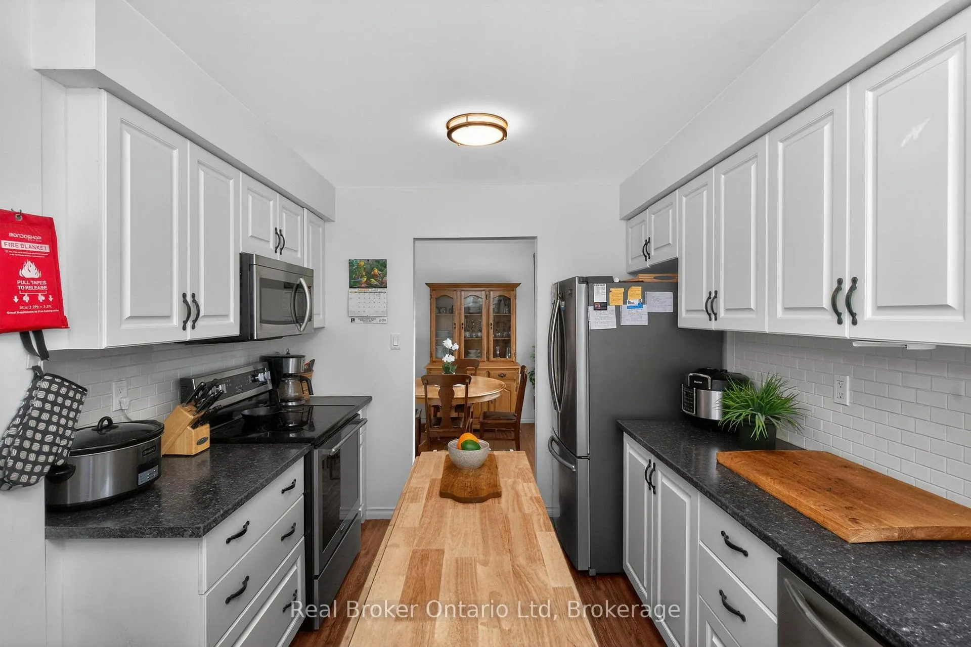 Photo 7 of 150 Woodland Drive, Midland — HOMEH