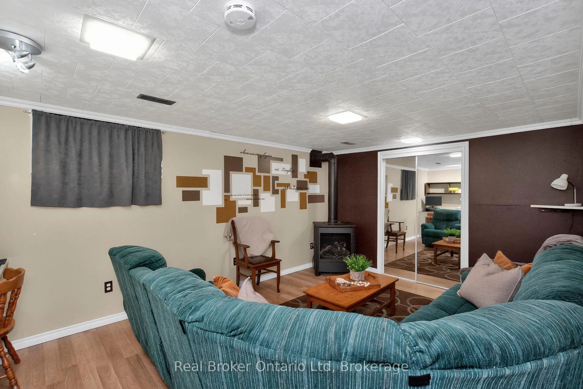 Photo 15 of 150 Woodland Drive, Midland — HOMEH