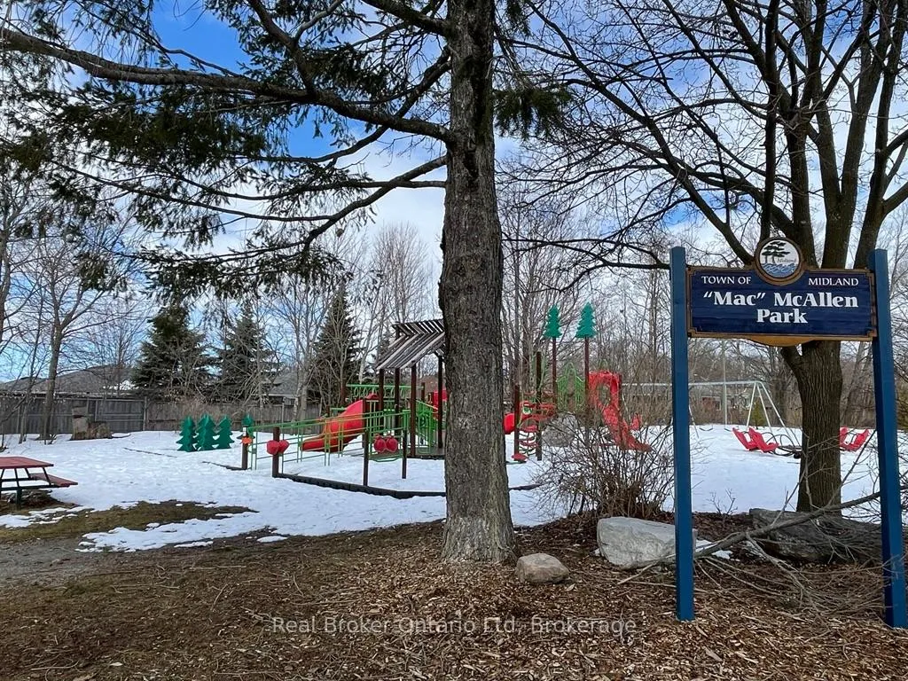 Photo 22 of 150 Woodland Drive, Midland — HOMEH