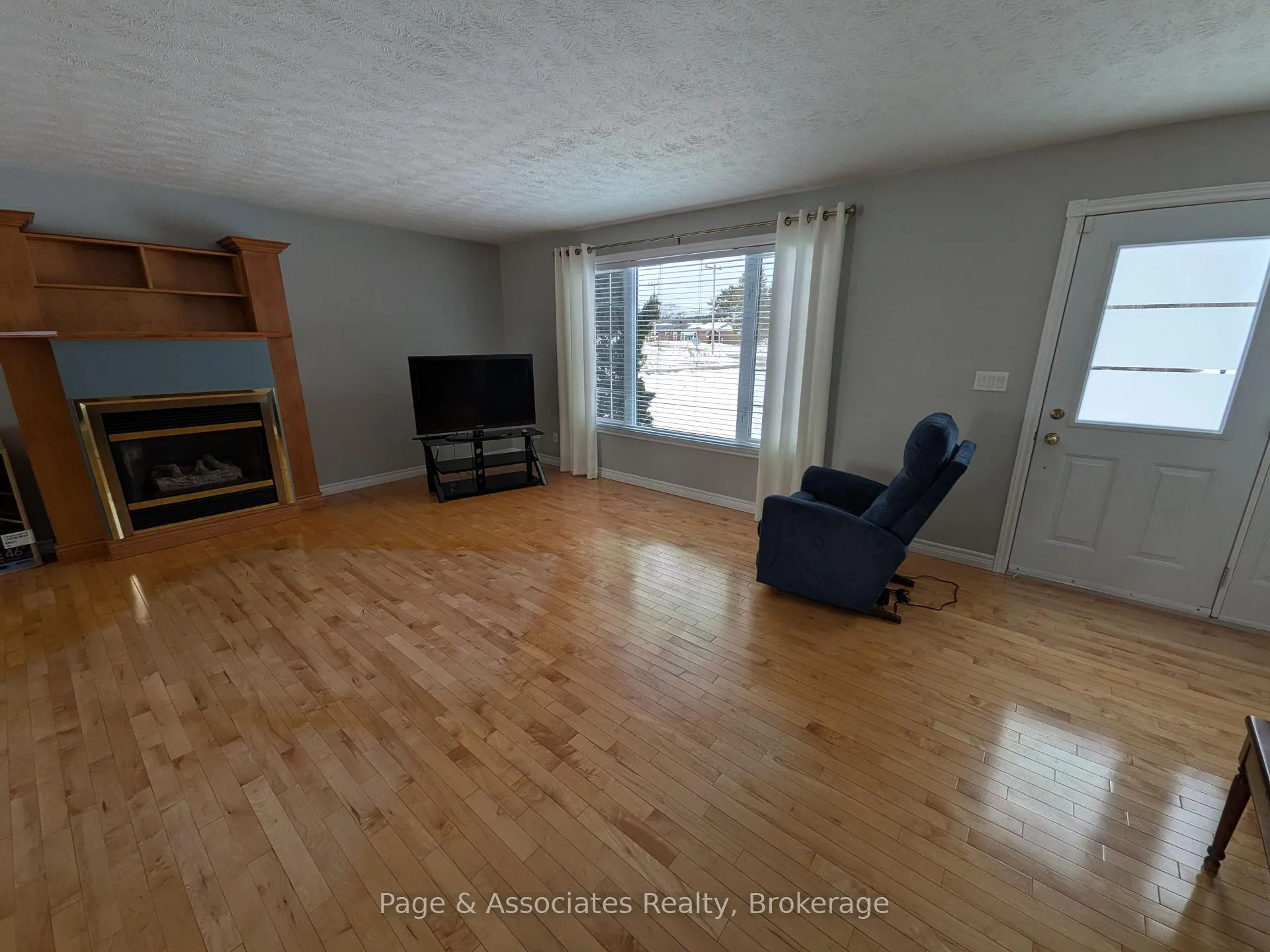 Photo 10 of 790 Leblanc Road, West Nipissing, Sturgeon Falls — HOMEH