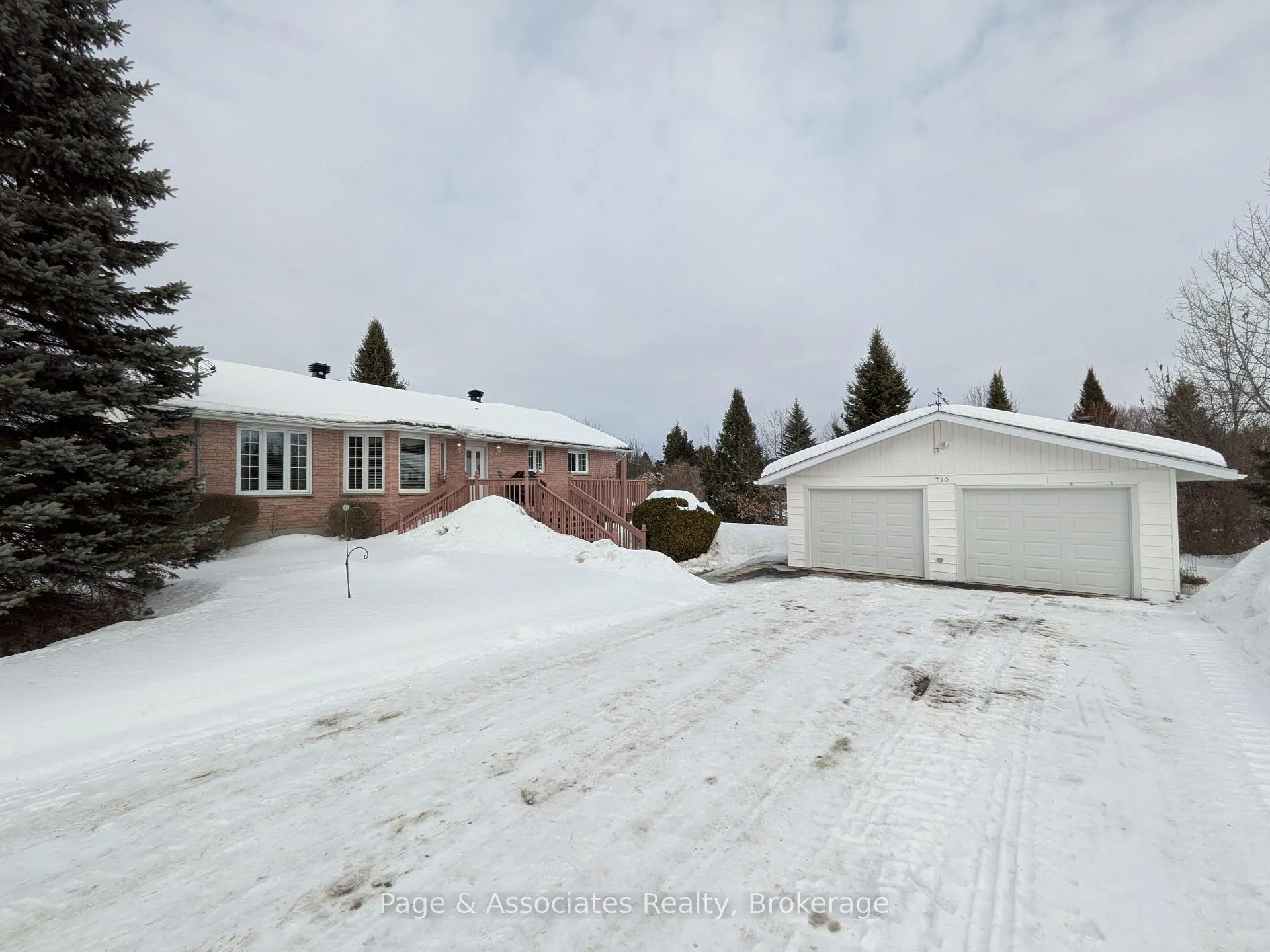 Photo 33 of 790 Leblanc Road, West Nipissing, Sturgeon Falls — HOMEH