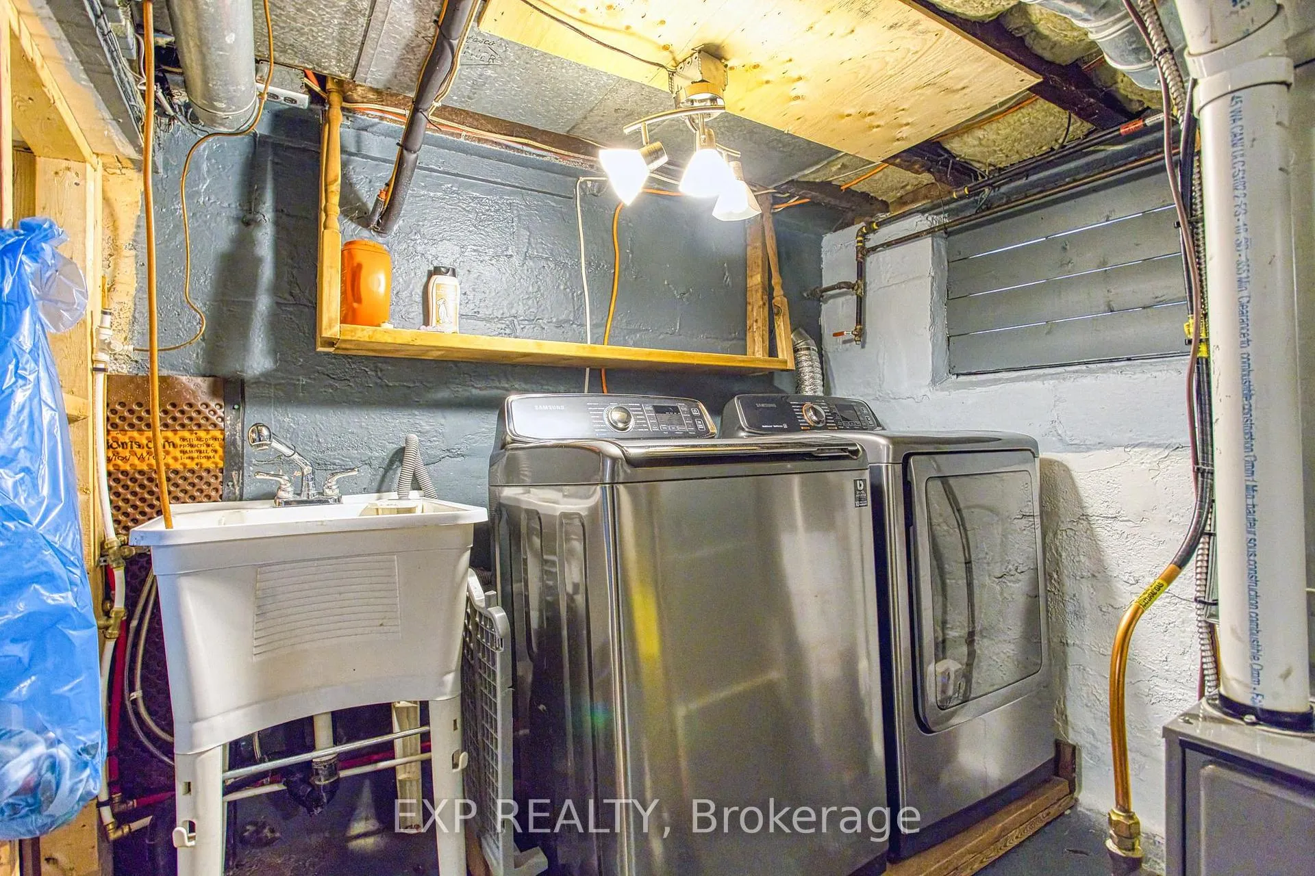 Photo 21 of 145 Albany Avenue, Hamilton, Homeside — HOMEH