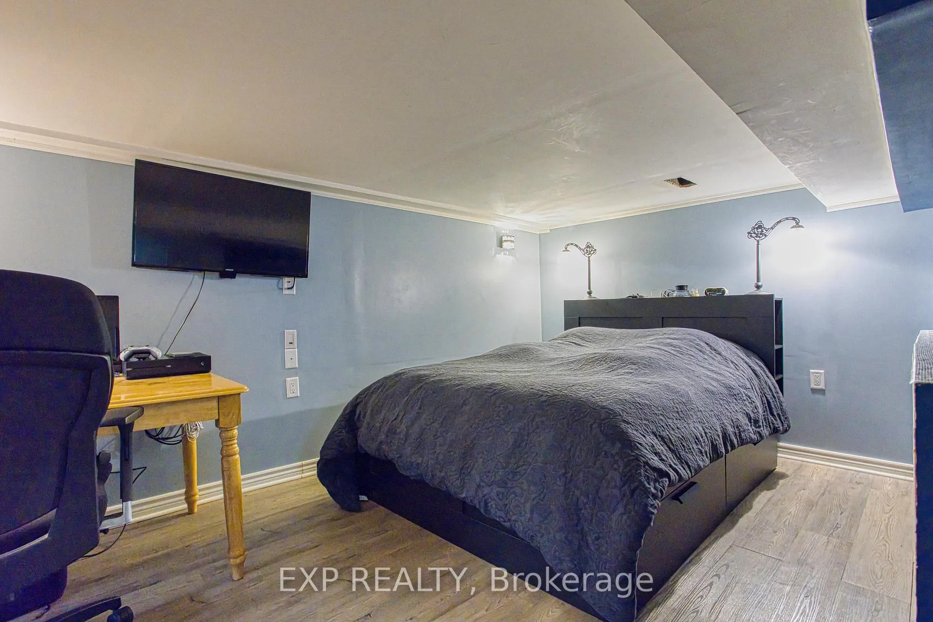 Photo 22 of 145 Albany Avenue, Hamilton, Homeside — HOMEH