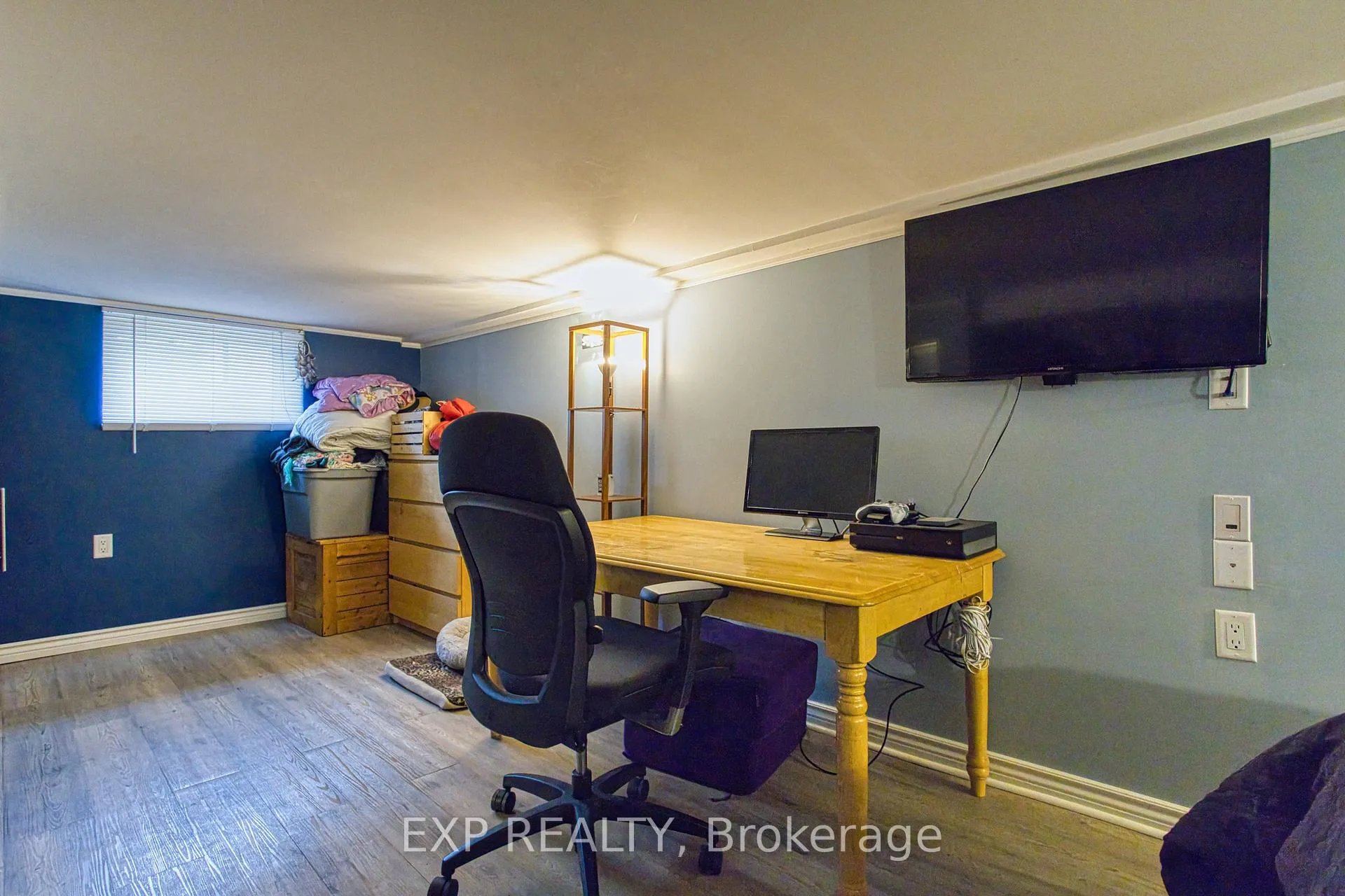 Photo 23 of 145 Albany Avenue, Hamilton, Homeside — HOMEH