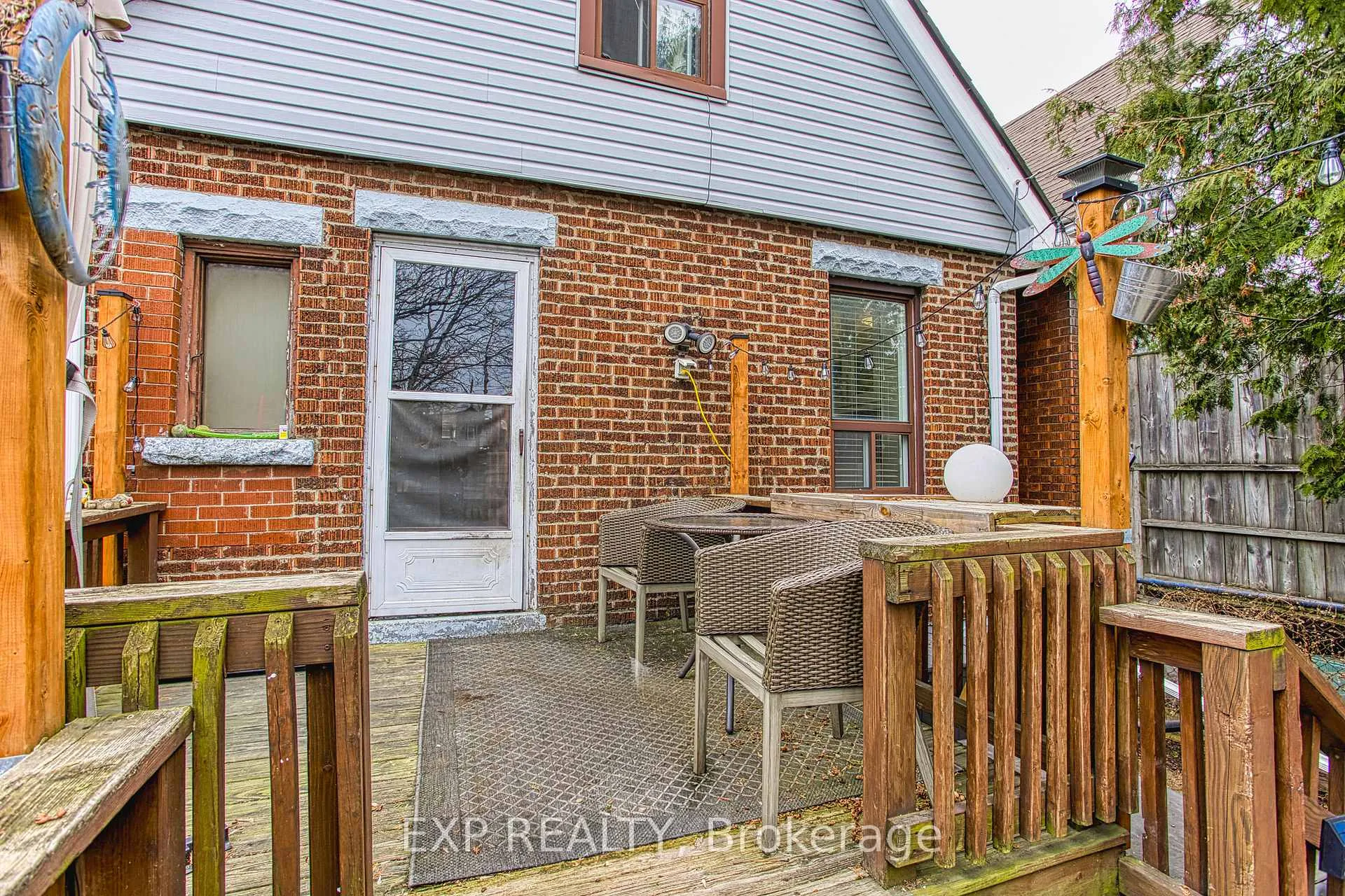 Photo 24 of 145 Albany Avenue, Hamilton, Homeside — HOMEH