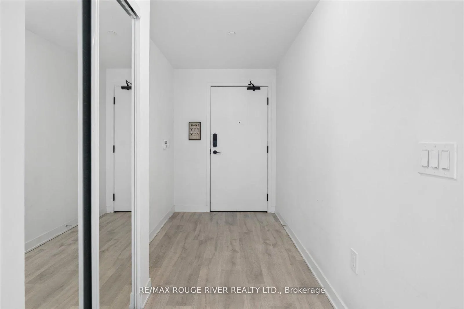 Photo 7 of Unit 531, 60 Princess Street, Toronto, Waterfront Communities — HOMEH
