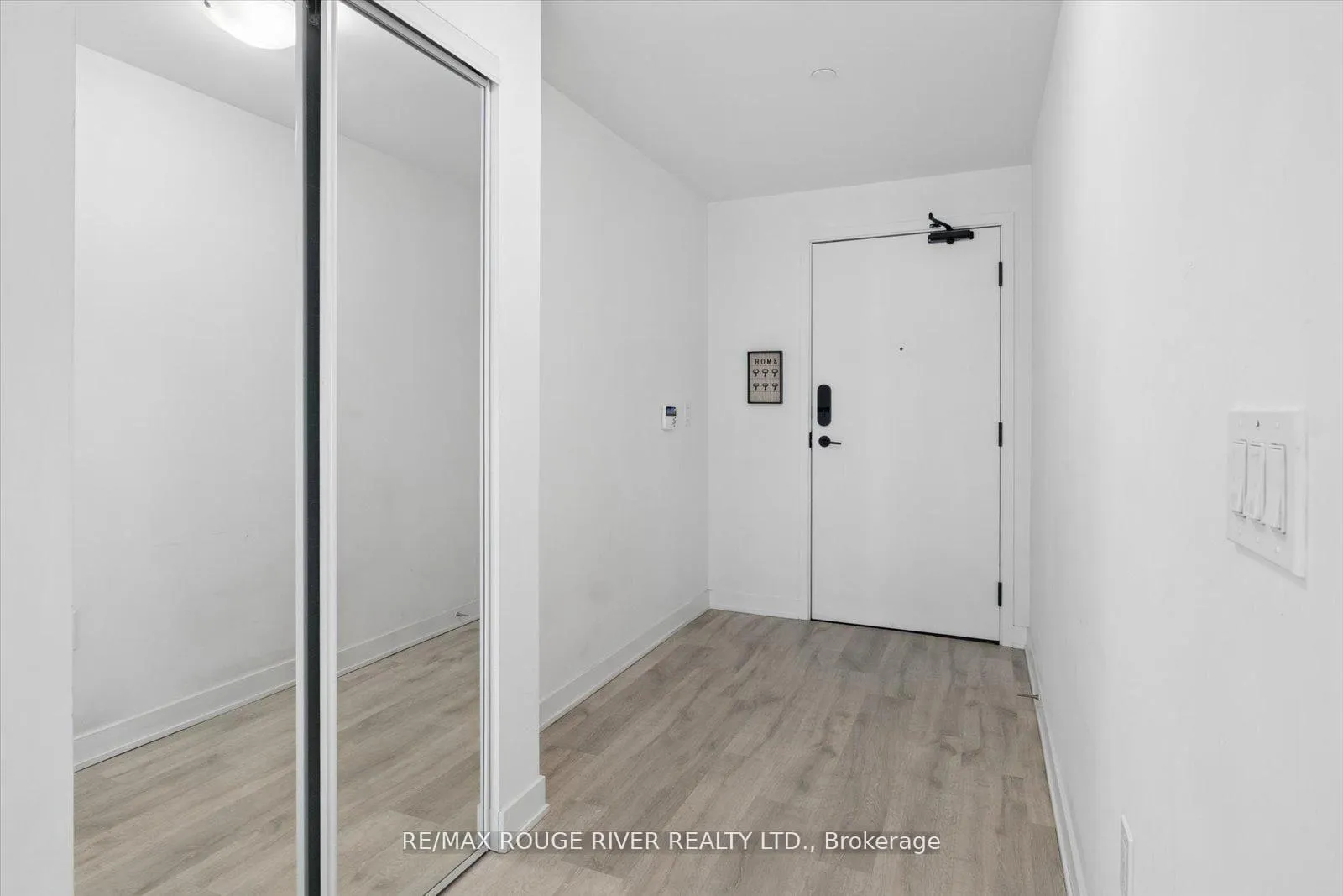 Photo 8 of Unit 531, 60 Princess Street, Toronto, Waterfront Communities — HOMEH