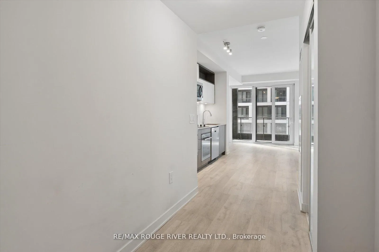 Photo 10 of Unit 531, 60 Princess Street, Toronto, Waterfront Communities — HOMEH