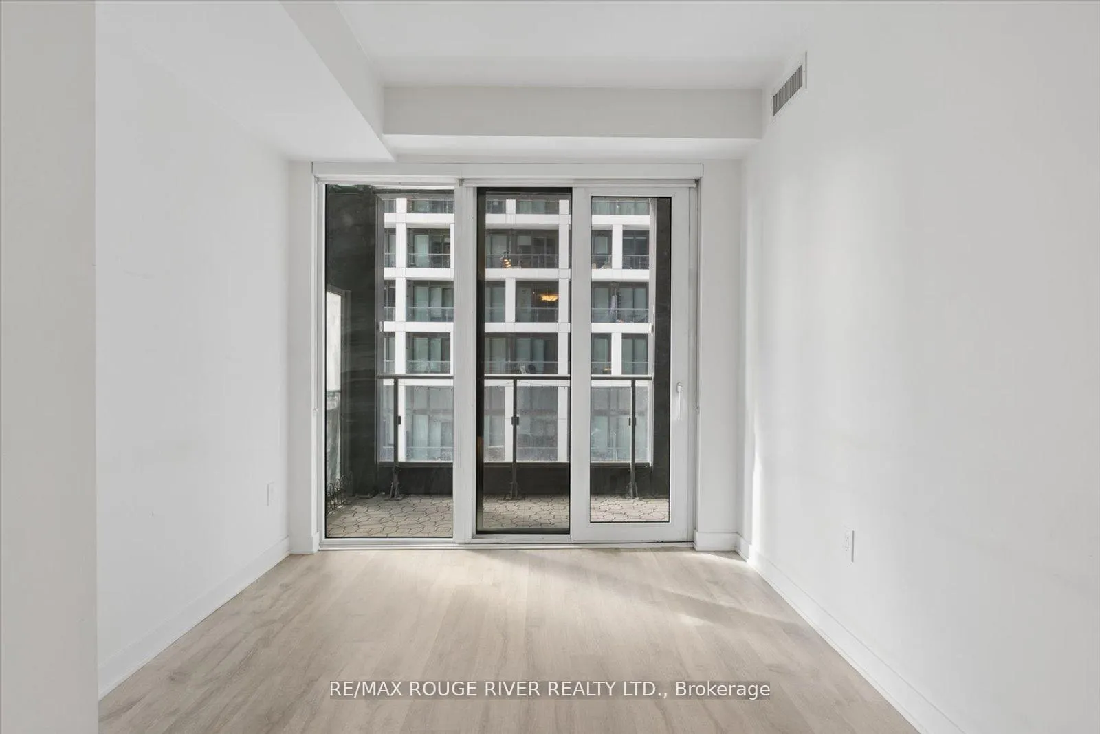 Photo 15 of Unit 531, 60 Princess Street, Toronto, Waterfront Communities — HOMEH