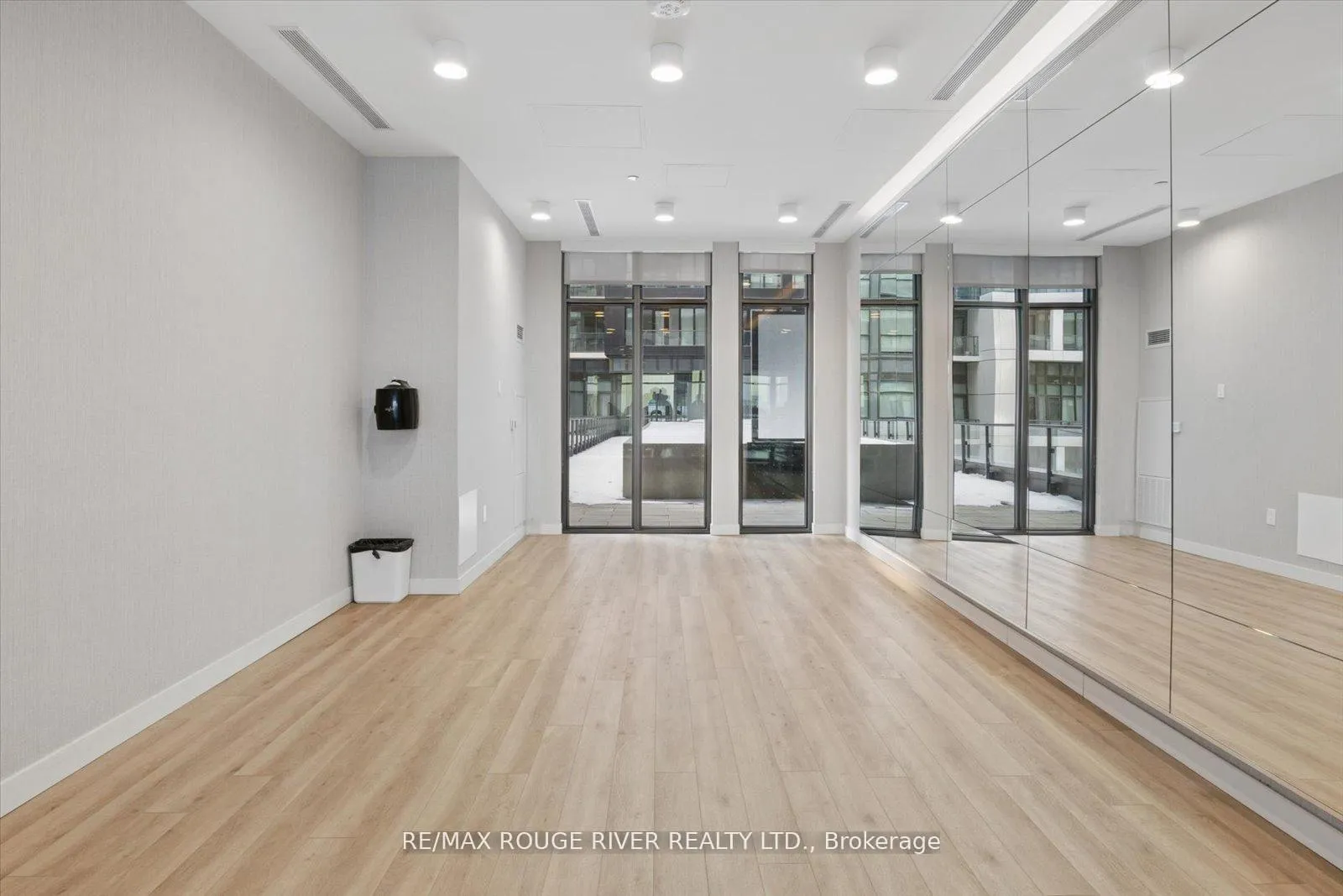 Photo 32 of Unit 531, 60 Princess Street, Toronto, Waterfront Communities — HOMEH