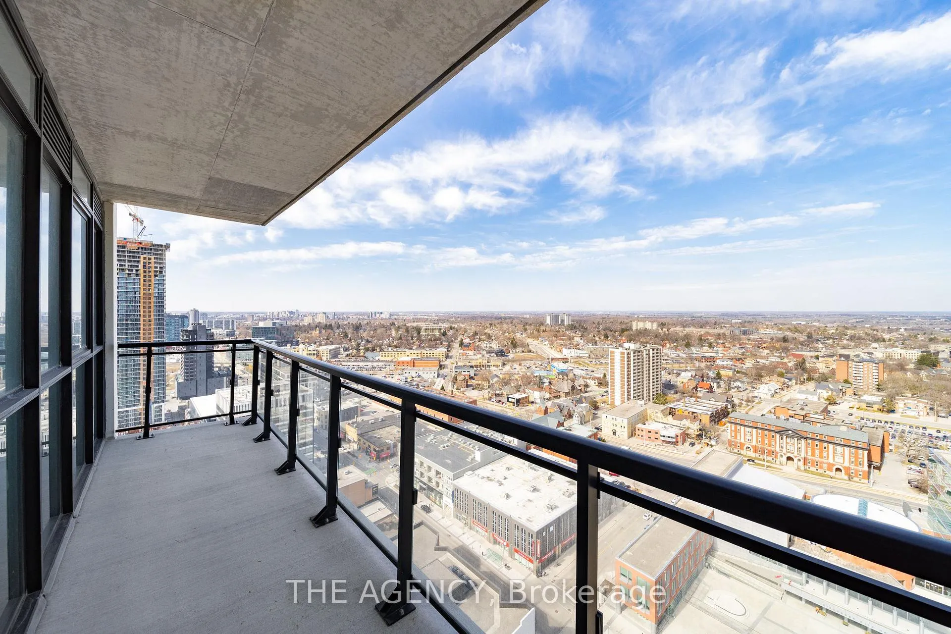 Photo 22 of Unit 2712, 60 Charles Street W, Kitchener — HOMEH