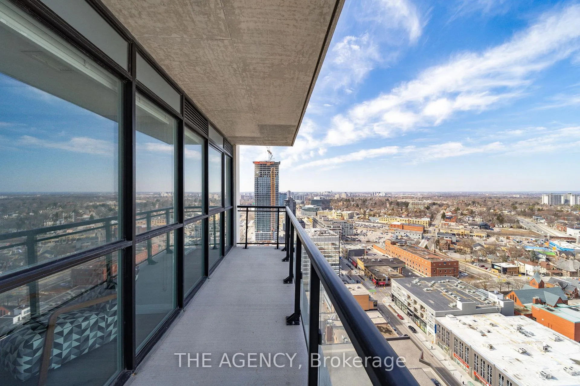 Photo 23 of Unit 2712, 60 Charles Street W, Kitchener — HOMEH