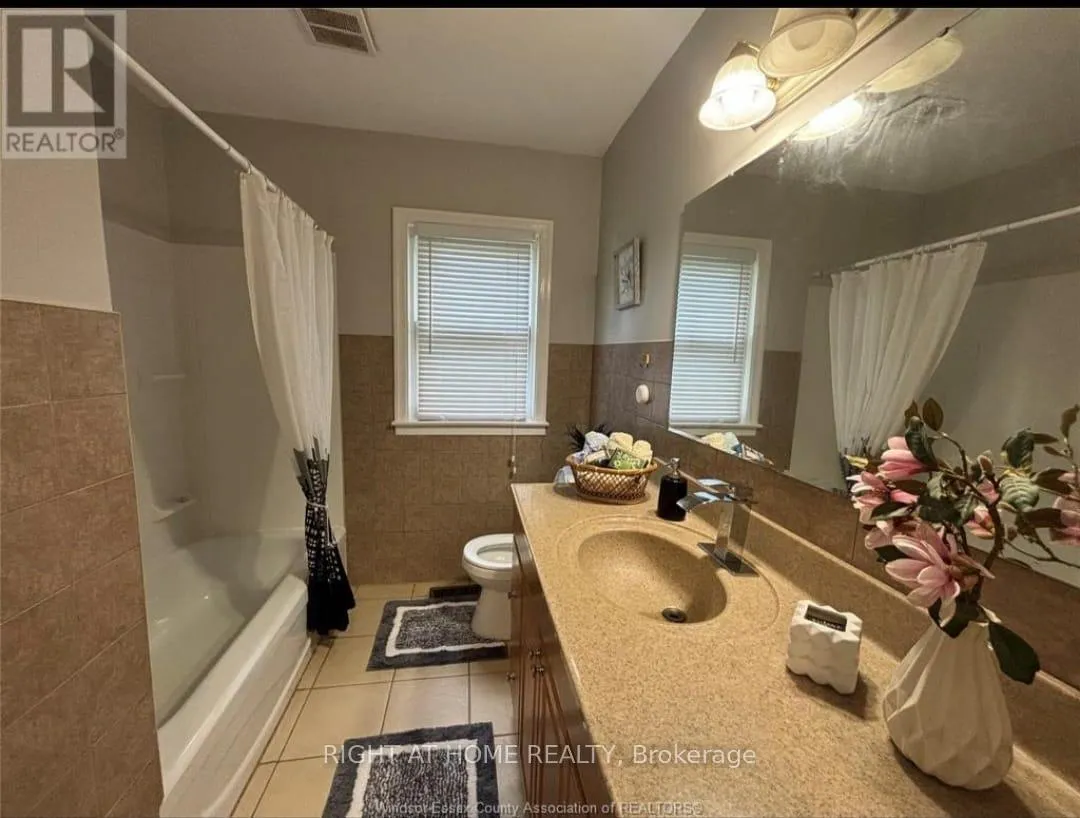 Photo 10 of 1609 county Road 46, Lakeshore — HOMEH