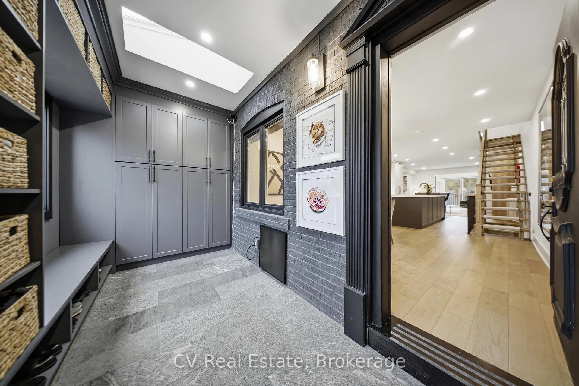 Photo 2 of 324 Winona Drive, Toronto, Oakwood Village — HOMEH