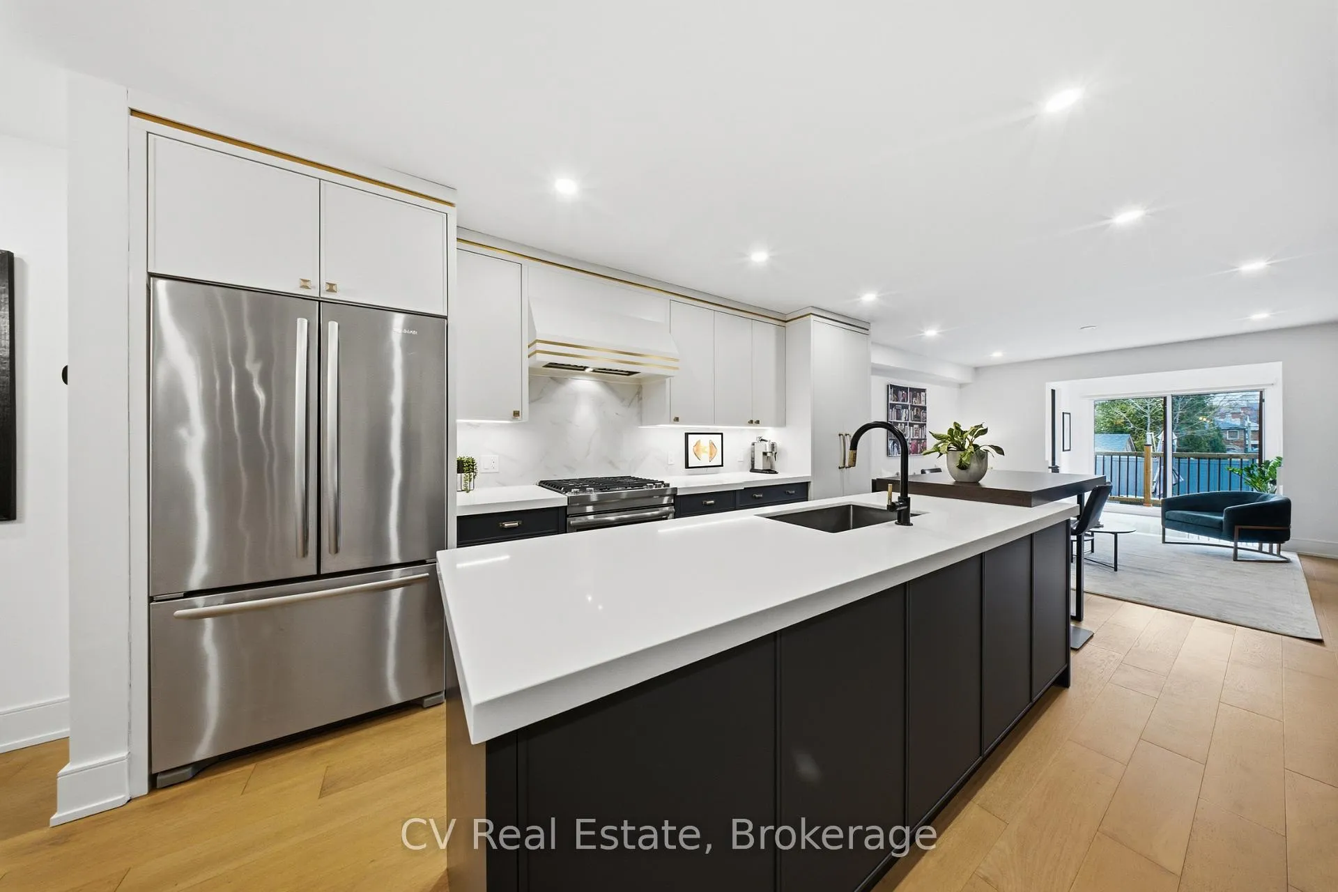 Photo 7 of 324 Winona Drive, Toronto, Oakwood Village — HOMEH