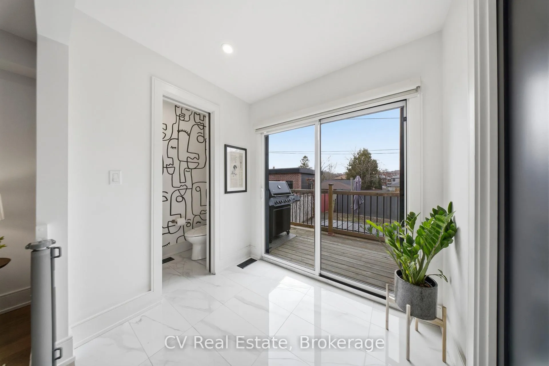 Photo 13 of 324 Winona Drive, Toronto, Oakwood Village — HOMEH