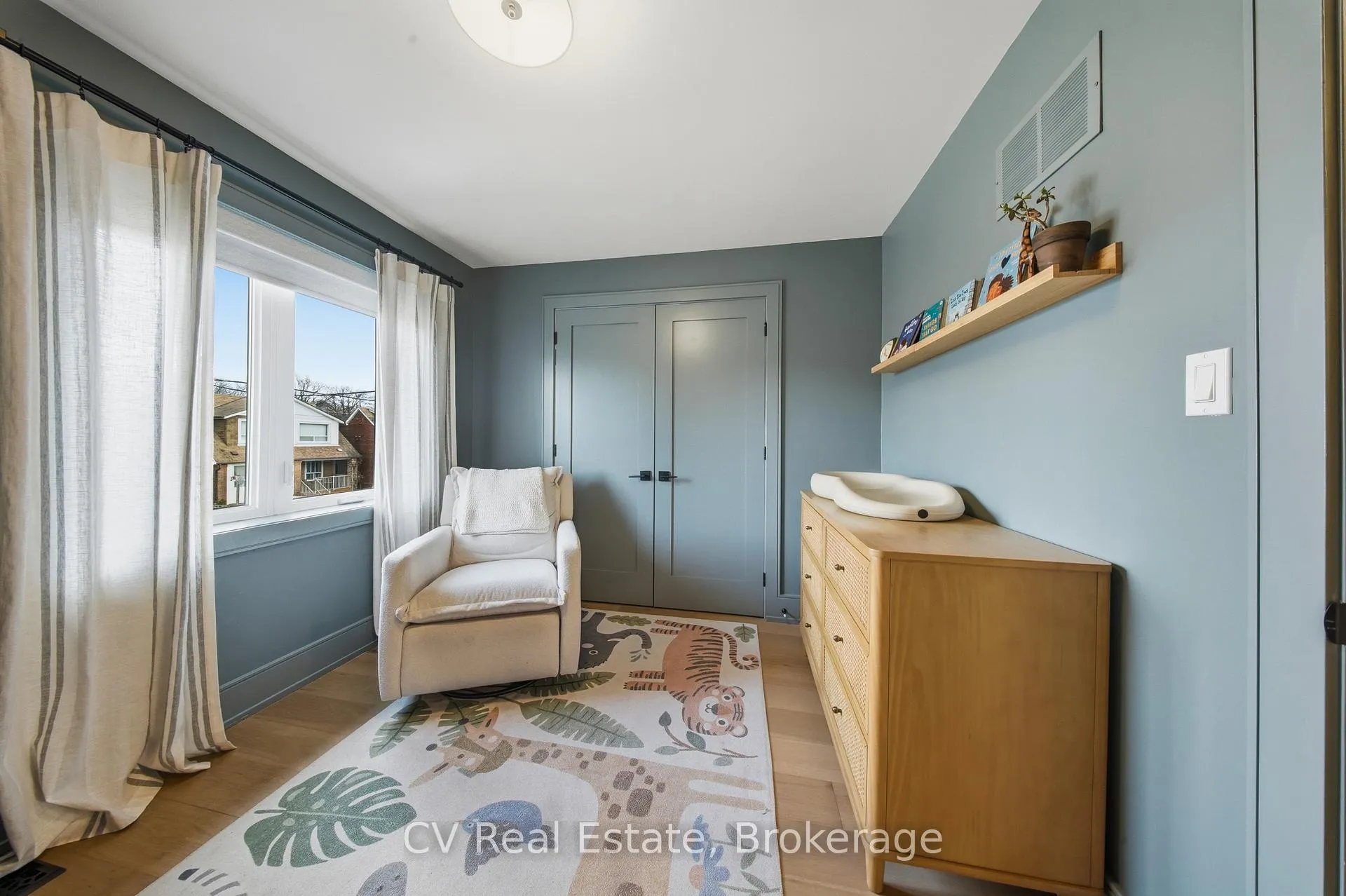 Photo 22 of 324 Winona Drive, Toronto, Oakwood Village — HOMEH