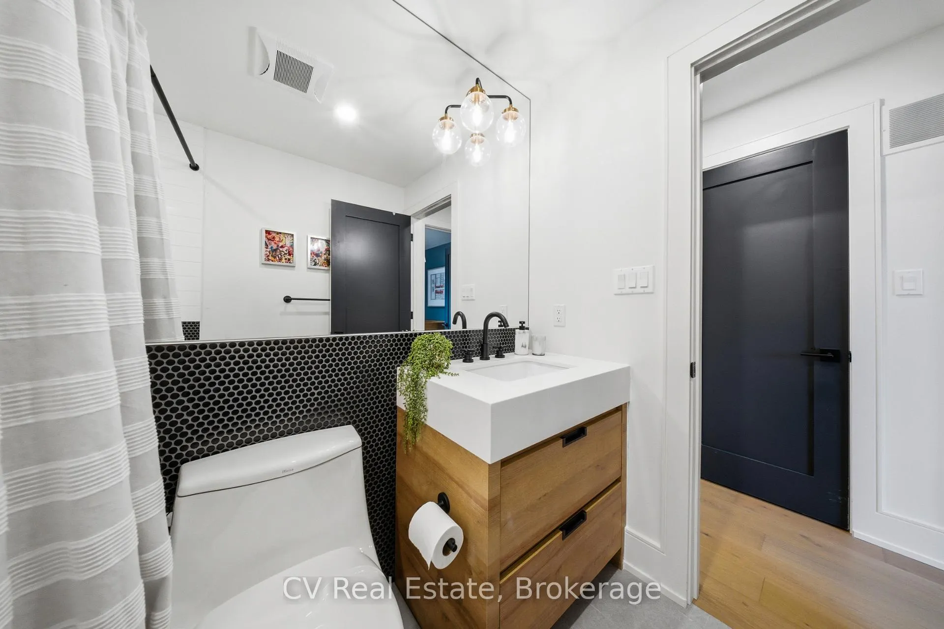 Photo 27 of 324 Winona Drive, Toronto, Oakwood Village — HOMEH