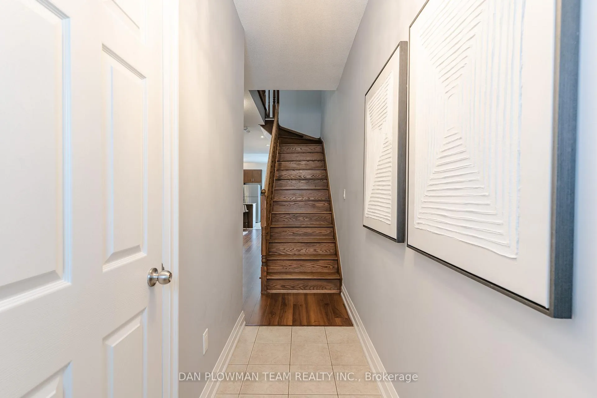 Photo 4 of 19 Prospect Way, Whitby, Pringle Creek — HOMEH