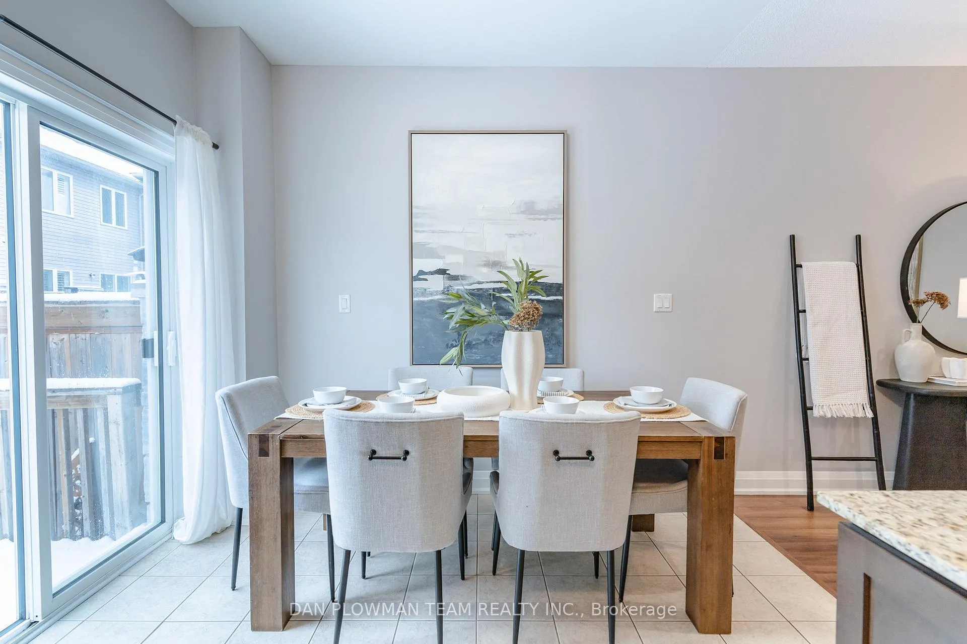 Photo 14 of 19 Prospect Way, Whitby, Pringle Creek — HOMEH