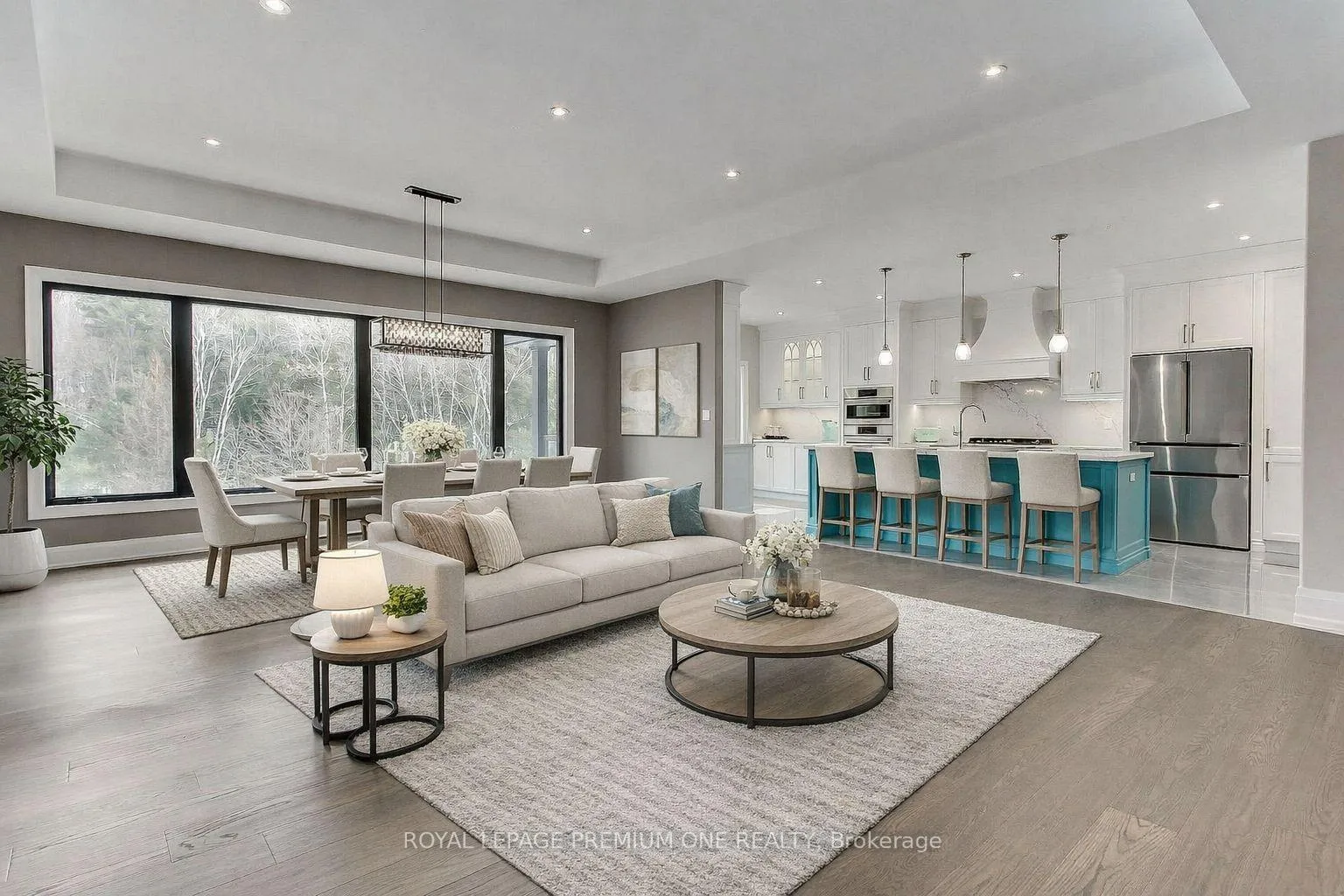 Photo 11 of 211 Pine Avenue, Caledon, Palgrave — HOMEH