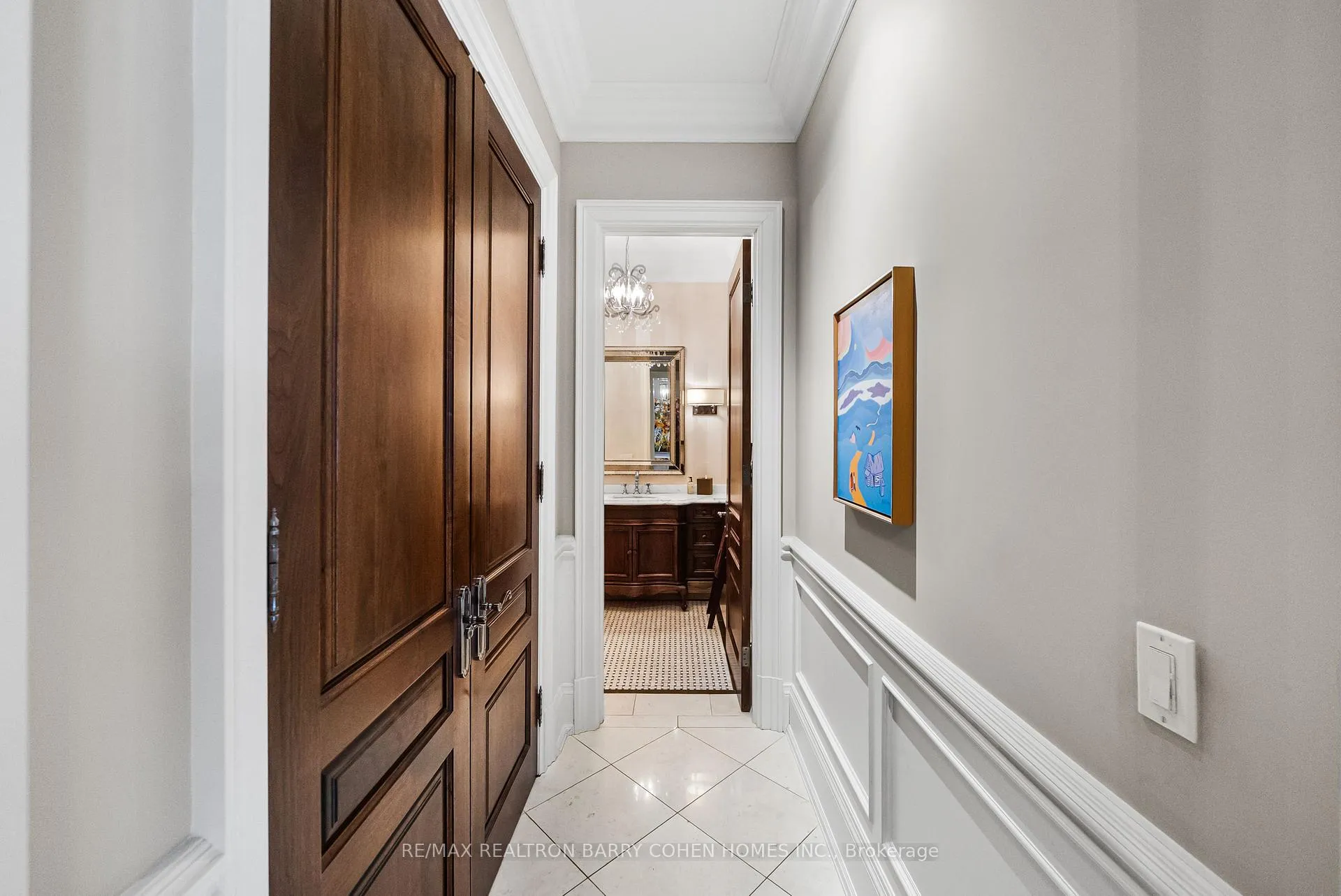 Photo 4 of 268 St Leonards Avenue, North York, Bridle Path-Sunnybrook-York Mills — HOMEH