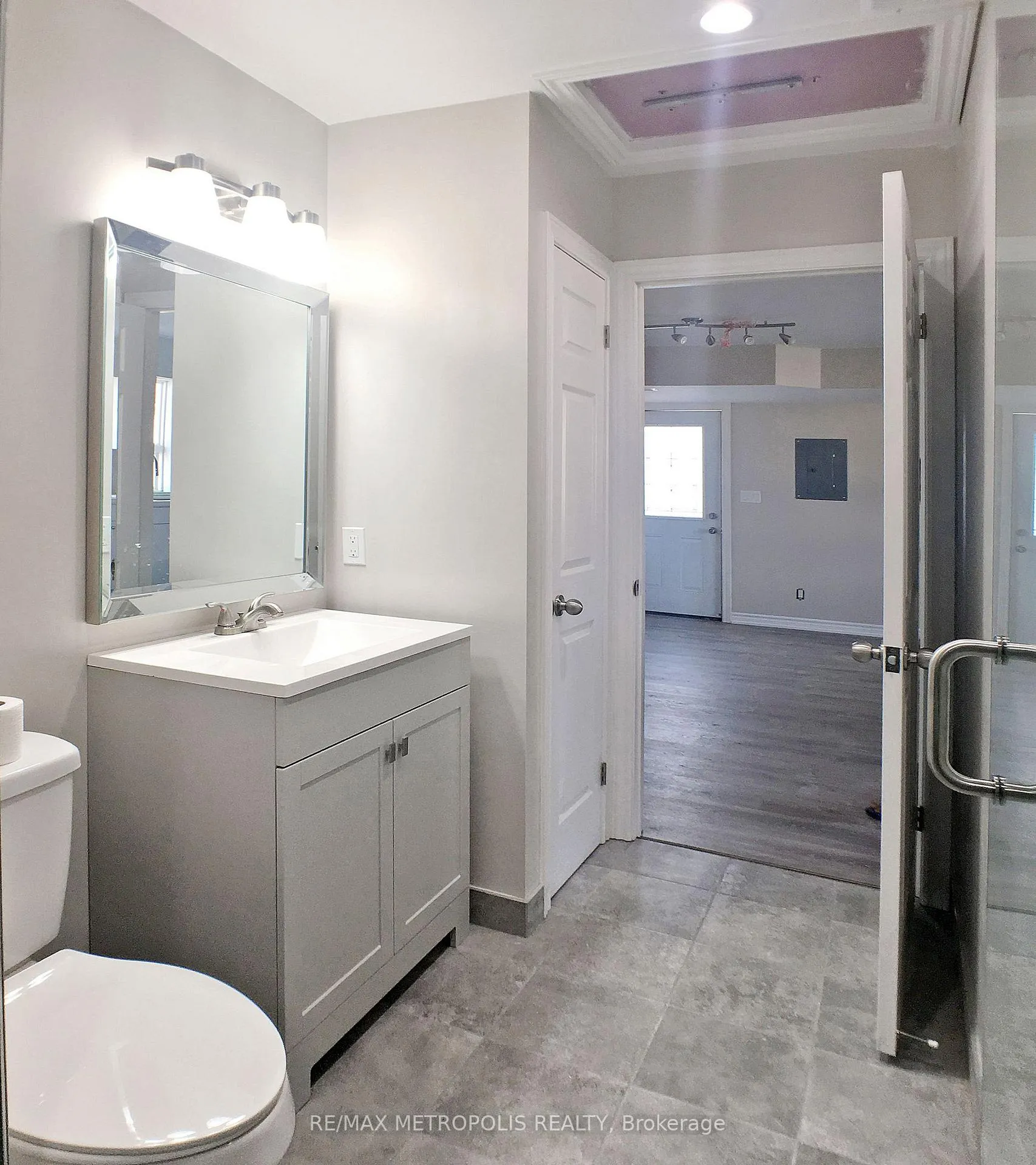 Photo 15 of Unit Coach, 381 Country Glen Road, Markham, Cornell — HOMEH