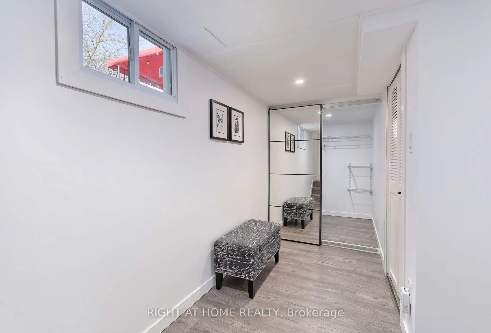 Photo 22 of 27 Brighton Avenue, St. Catharines, Facer — HOMEH