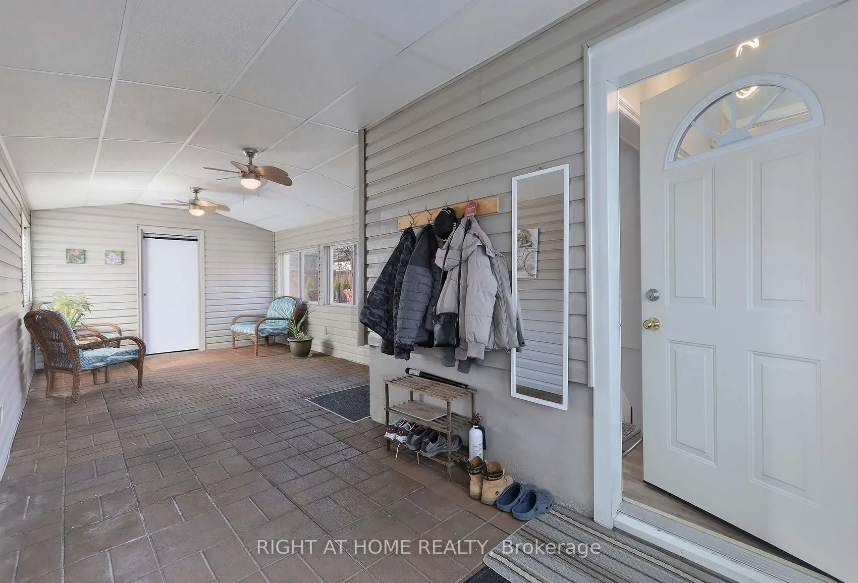 Photo 30 of 27 Brighton Avenue, St. Catharines, Facer — HOMEH
