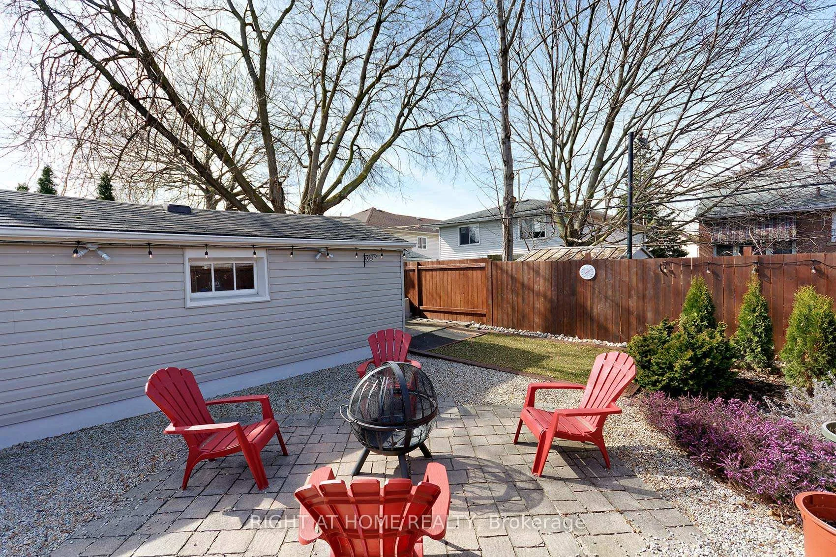 Photo 37 of 27 Brighton Avenue, St. Catharines, Facer — HOMEH